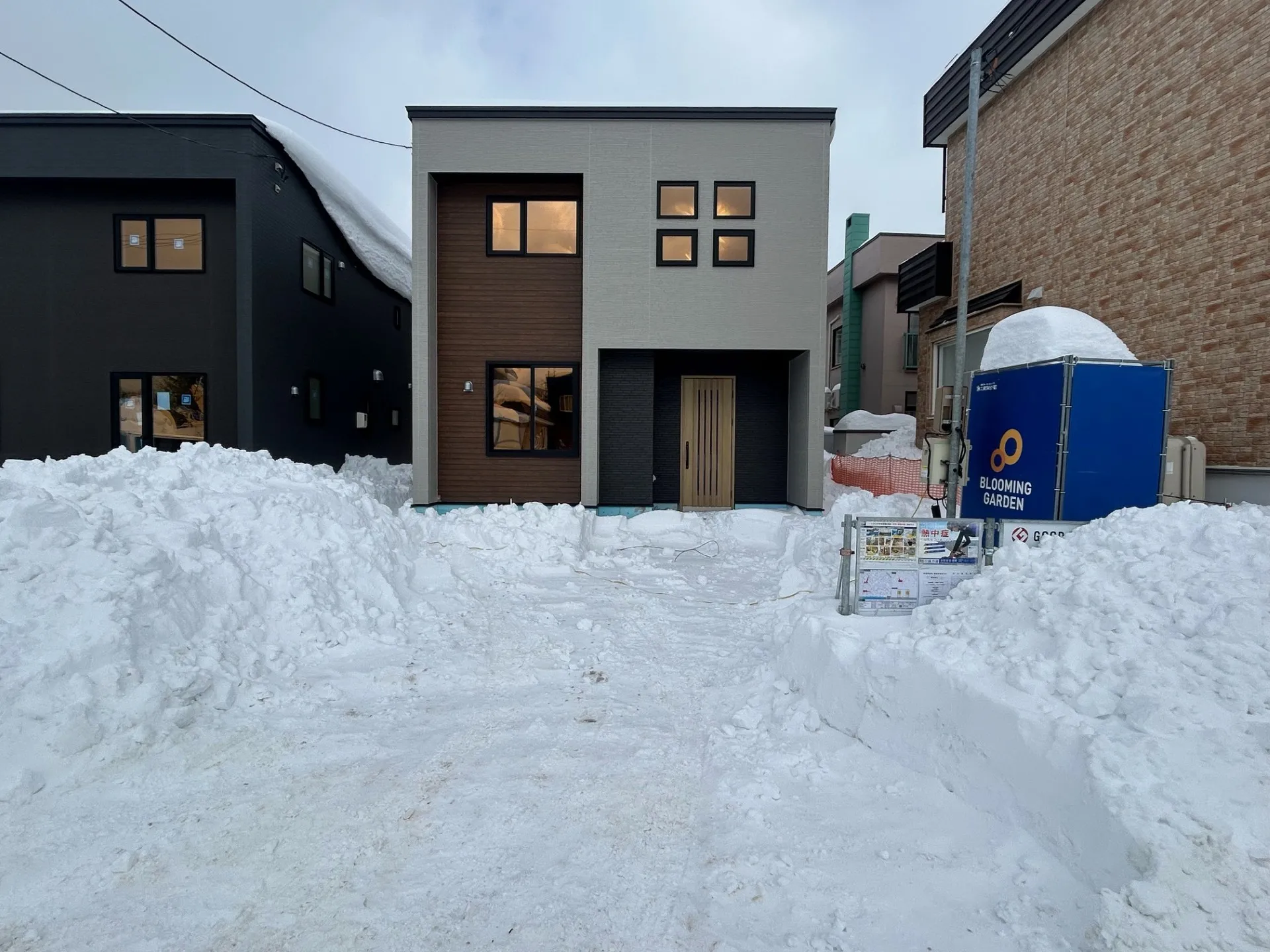 外観写真　2号棟