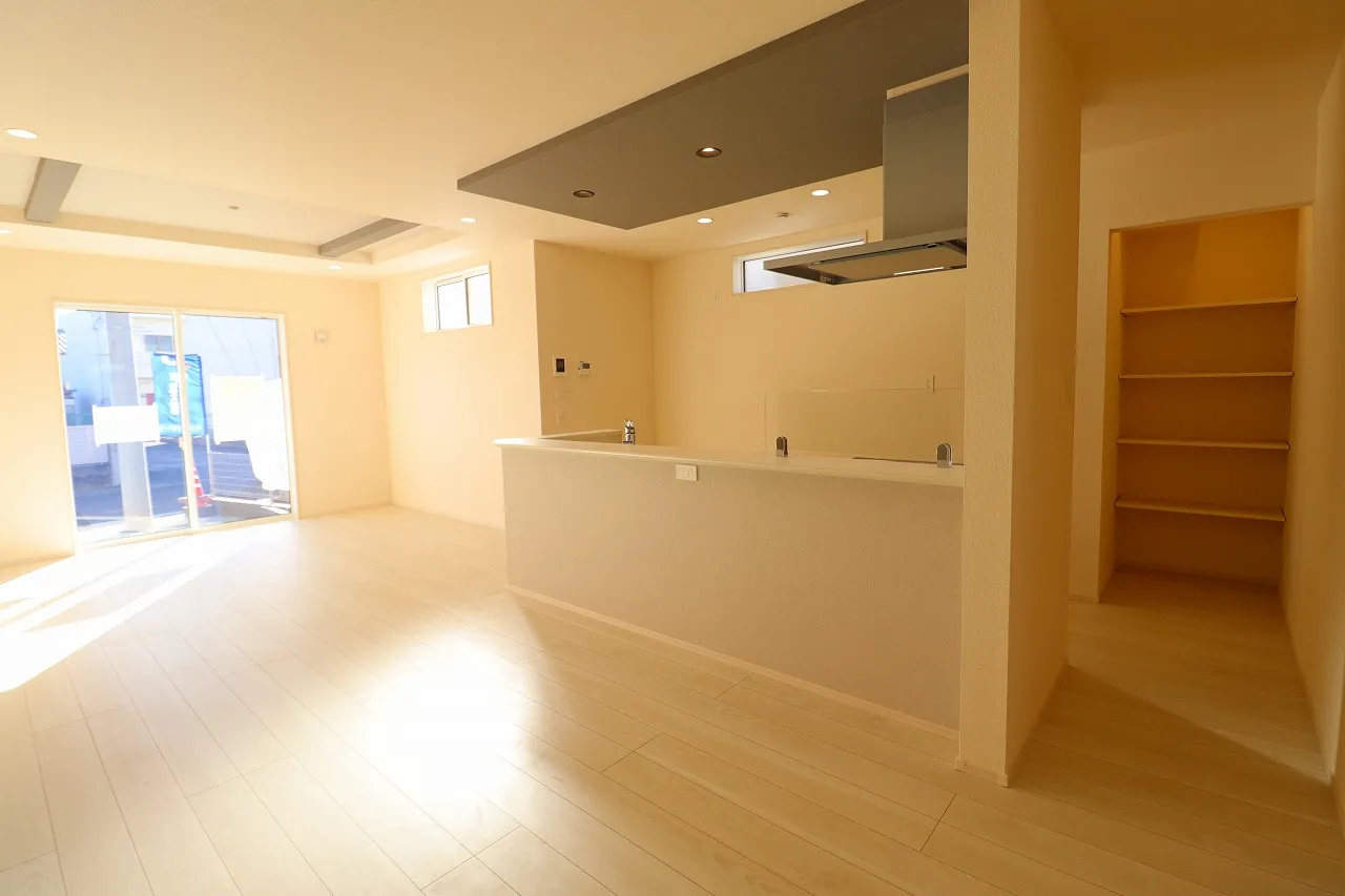 【1号棟LDK/20帖】