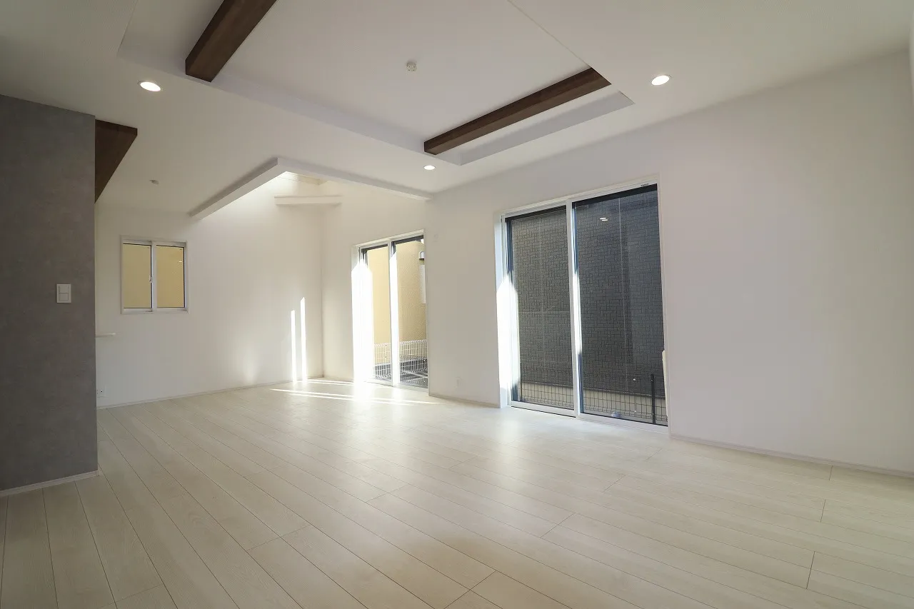 ②号棟　LDK(19.5帖)