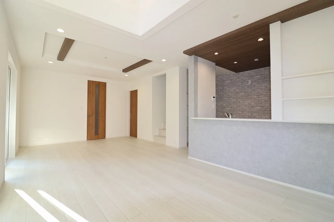 ②号棟　LDK(19.5帖)