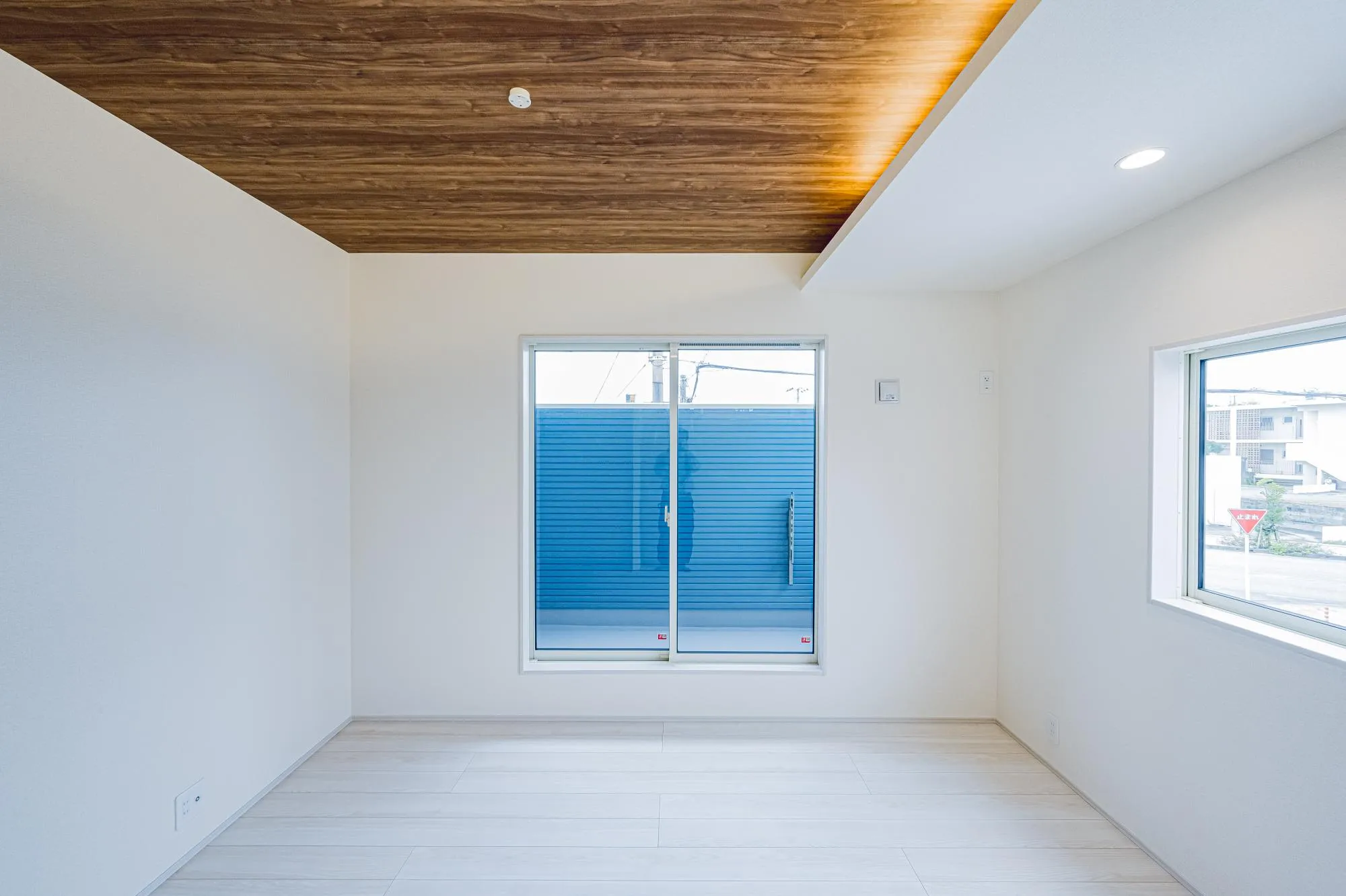 2号棟:洋室7.83帖　折上天井