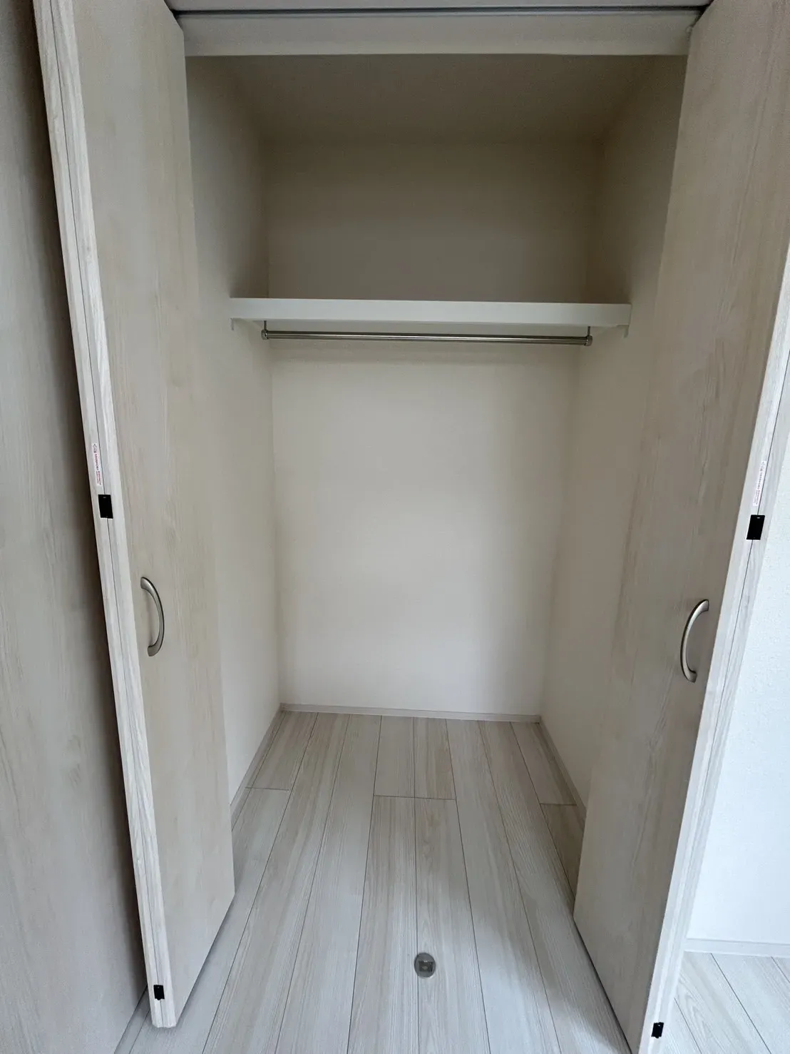 【①号棟収納】
