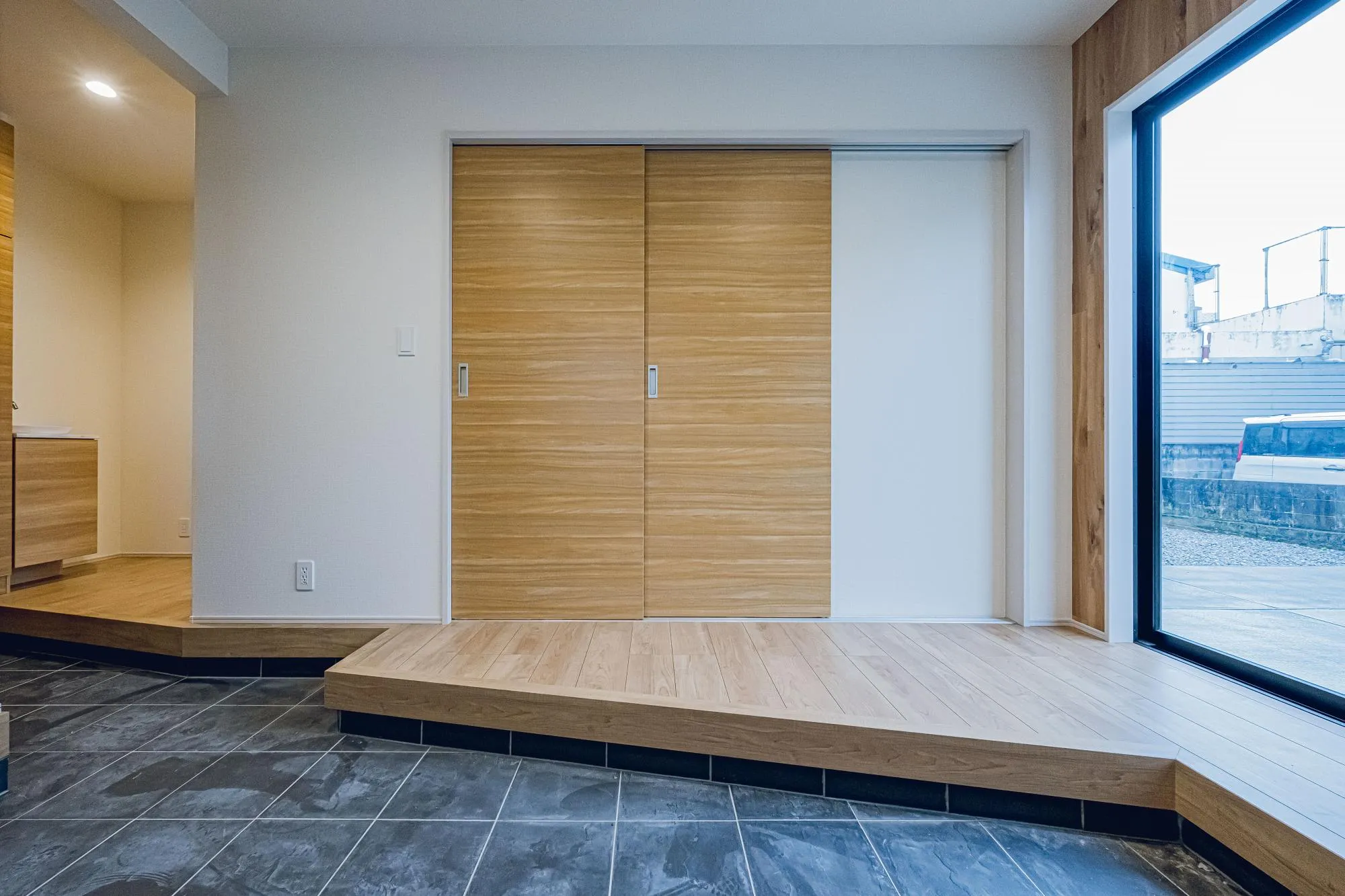 玄関:マルチエントランス