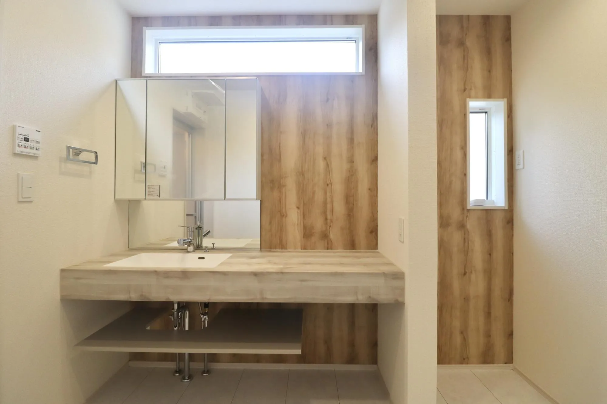 【1号棟:洗面所】