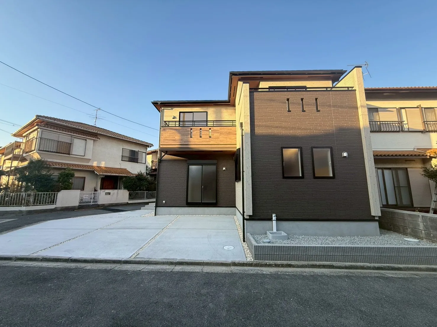 【外観 | 1号棟】