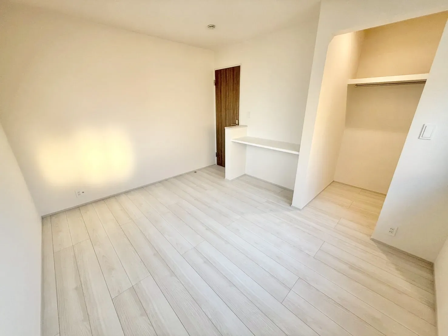 【洋室6.0帖 | 1号棟】