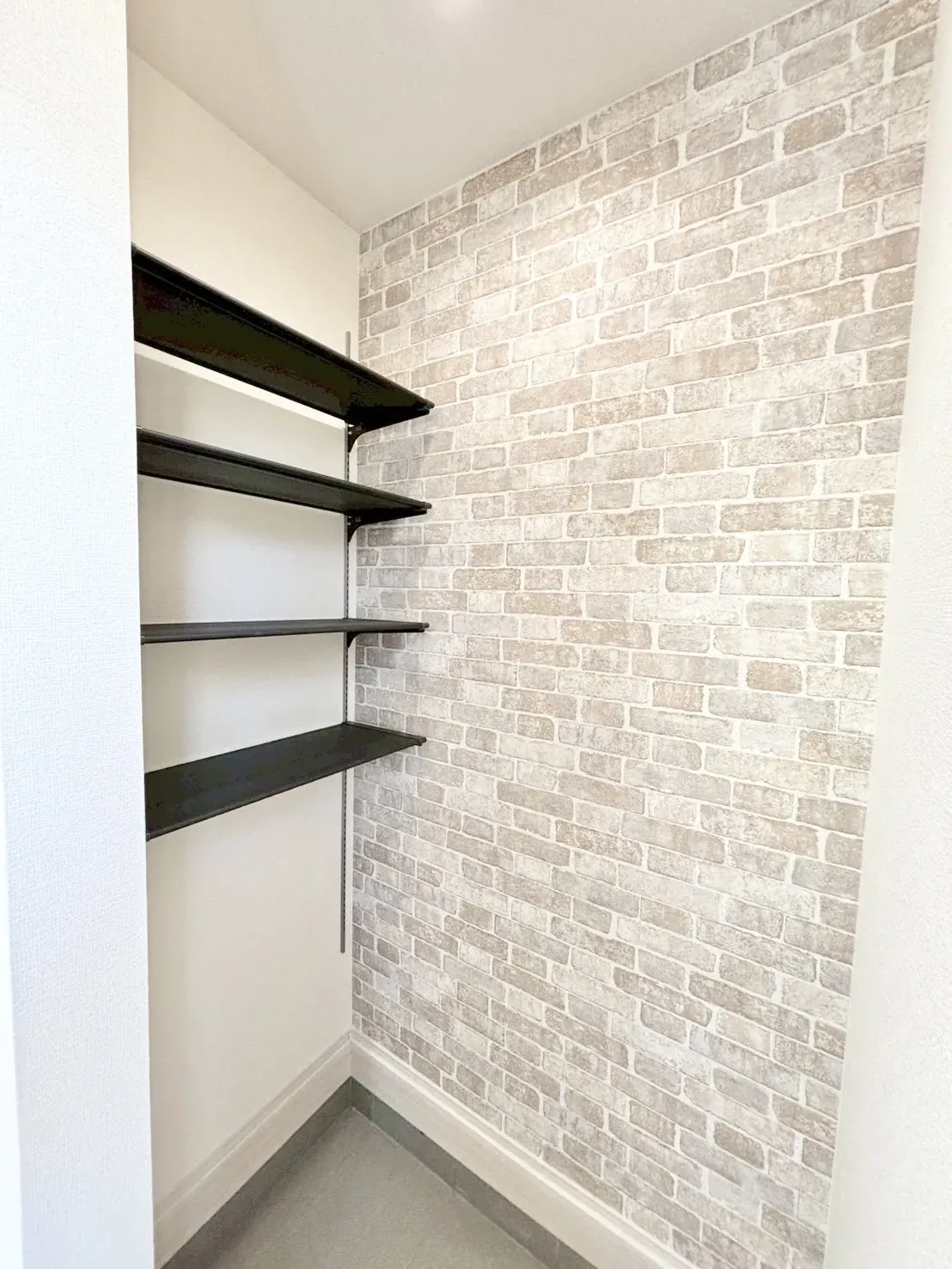 【玄関土間収納 | 1号棟】