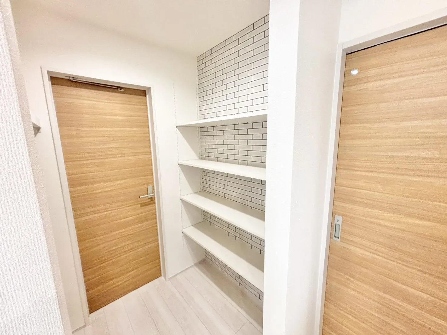 【パントリー兼ファミリークローゼット | 1号棟】