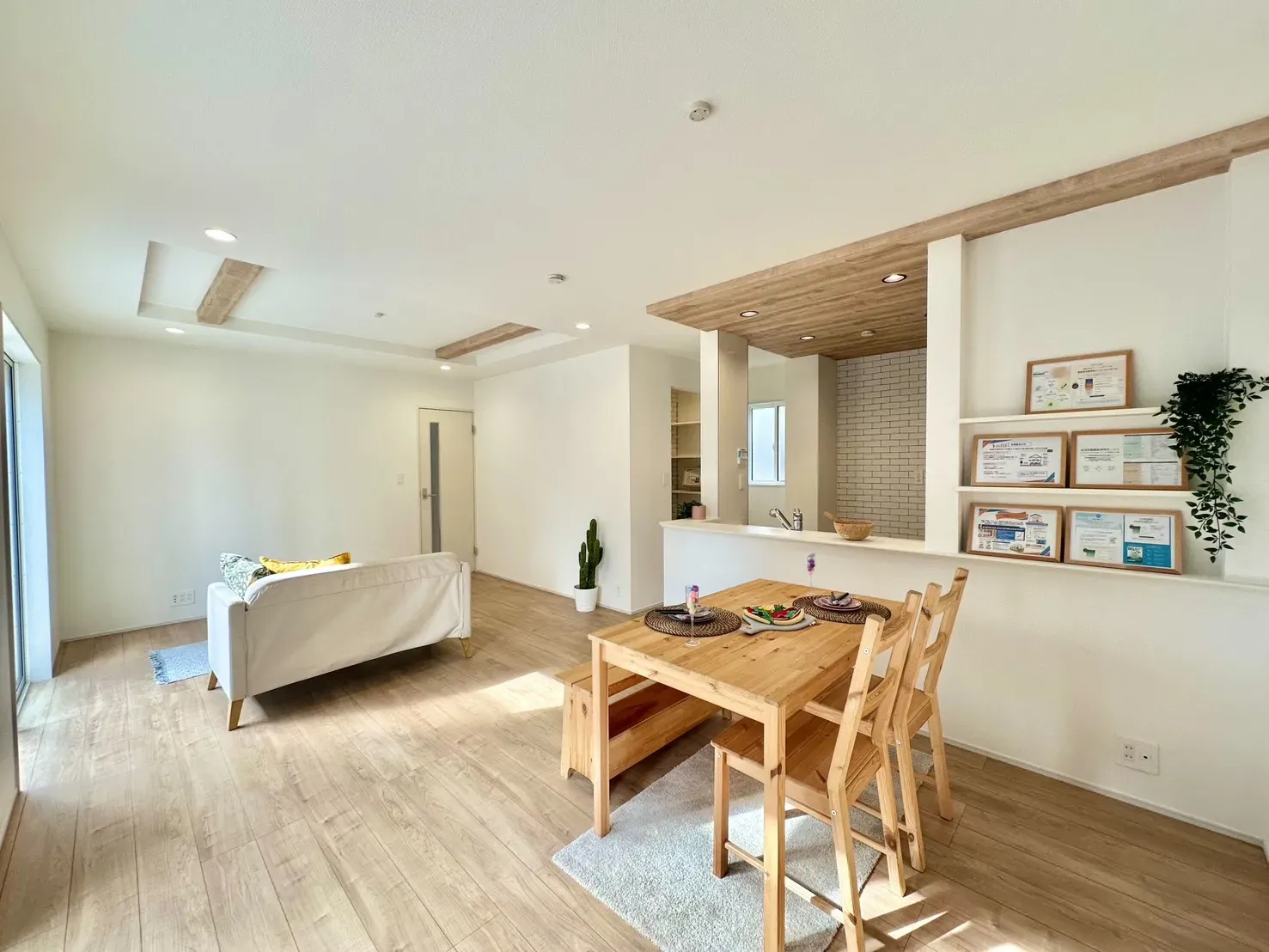 1号棟　リビングダイニング