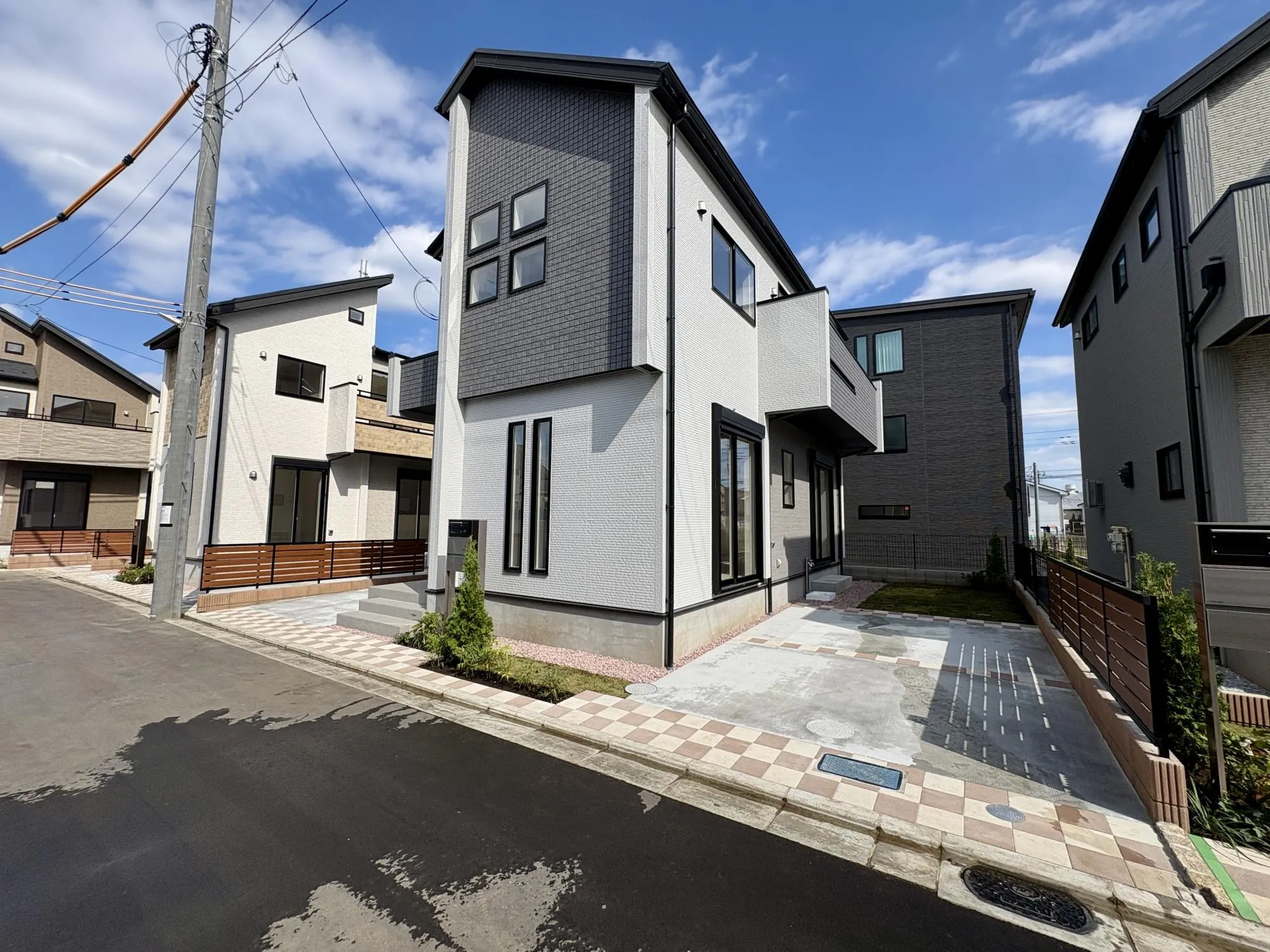 【外観写真(35号棟)】