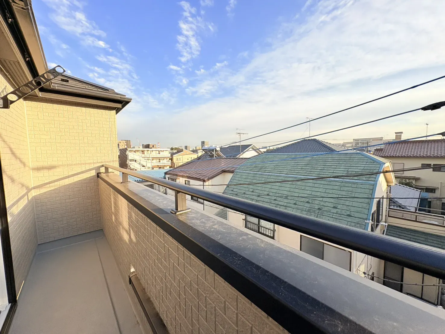 【バルコニー】