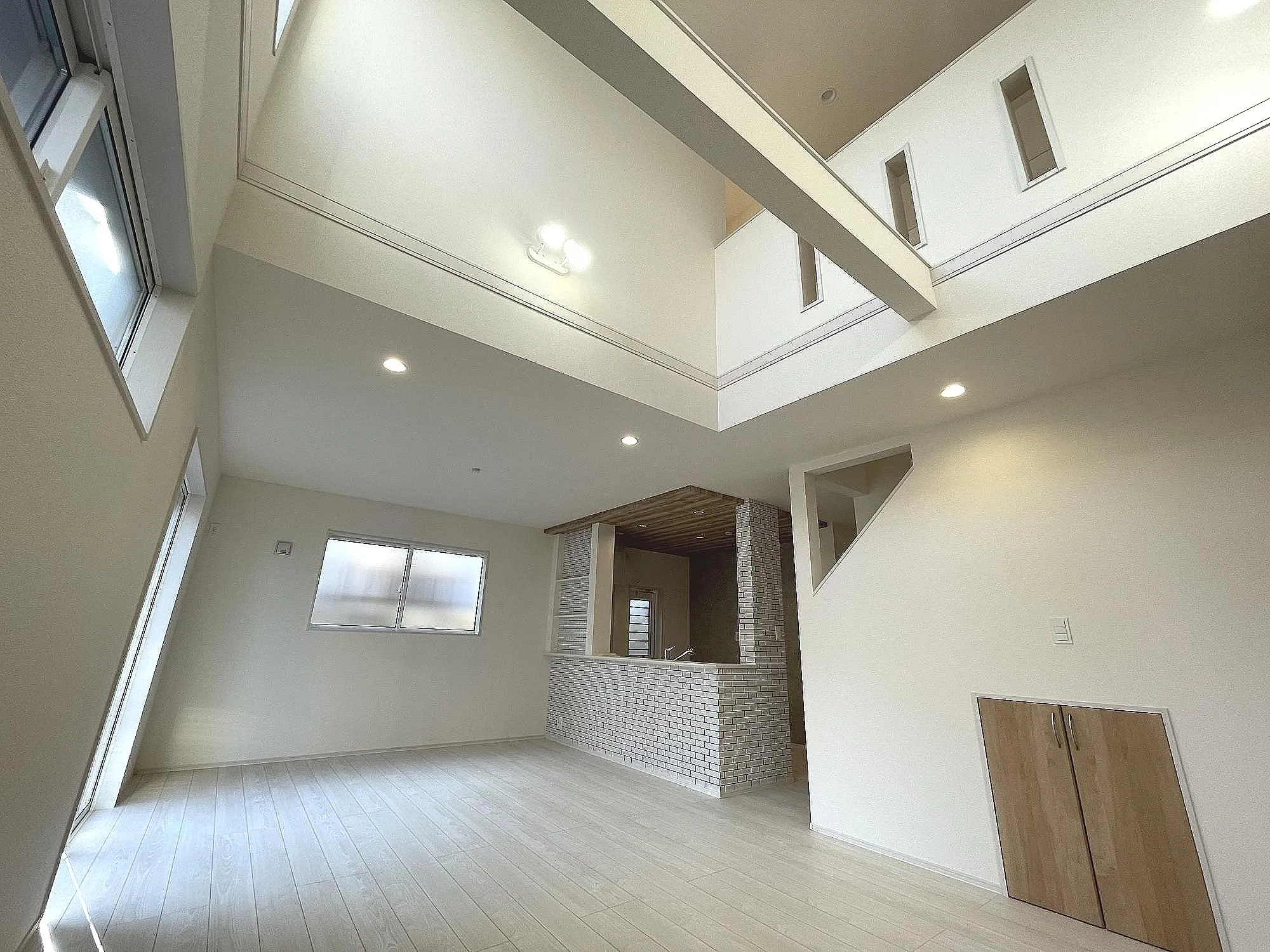 リビング吹抜け