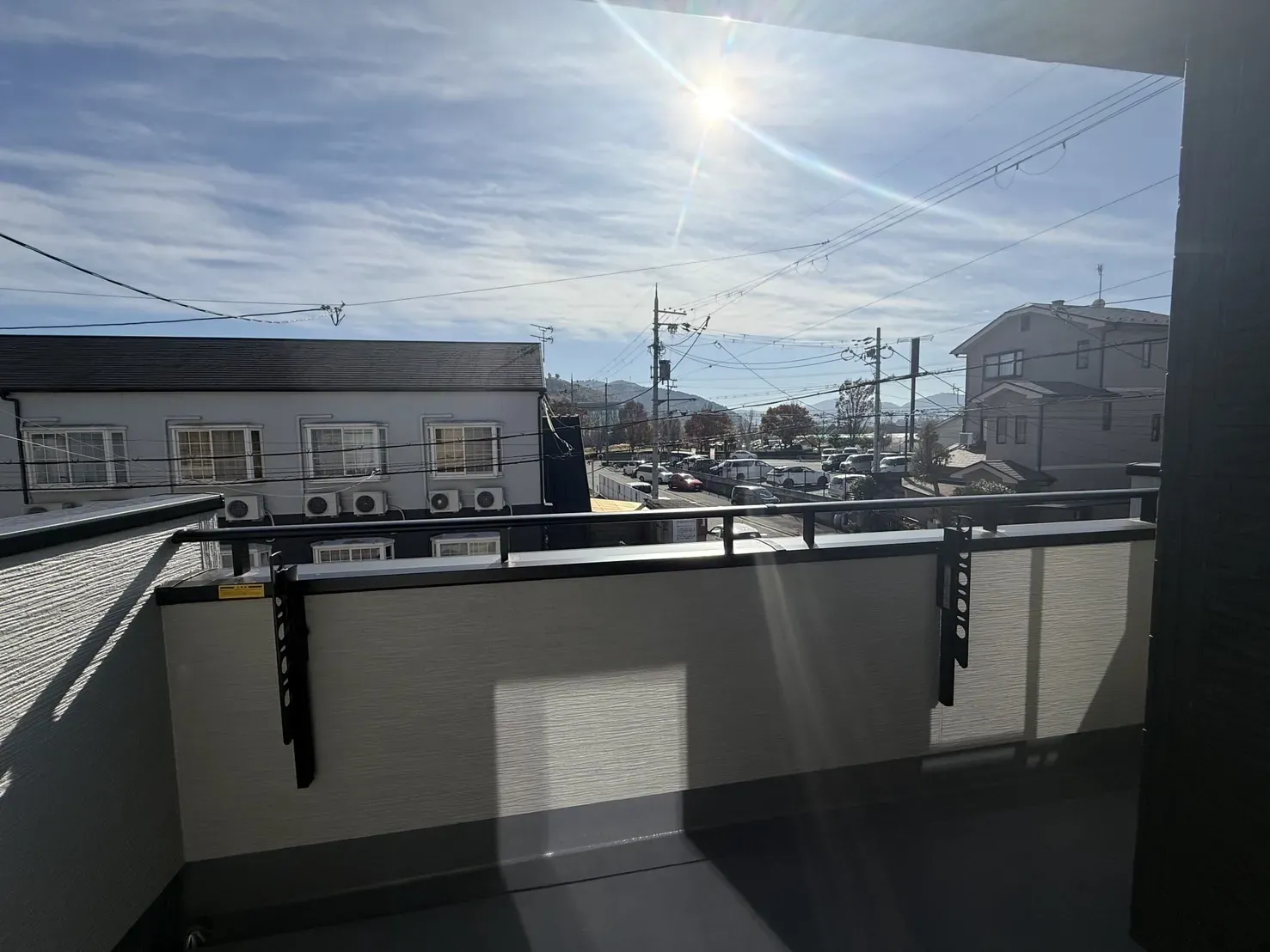 【バルコニー】南向きバルコニーで洗濯物が乾きやすいです!