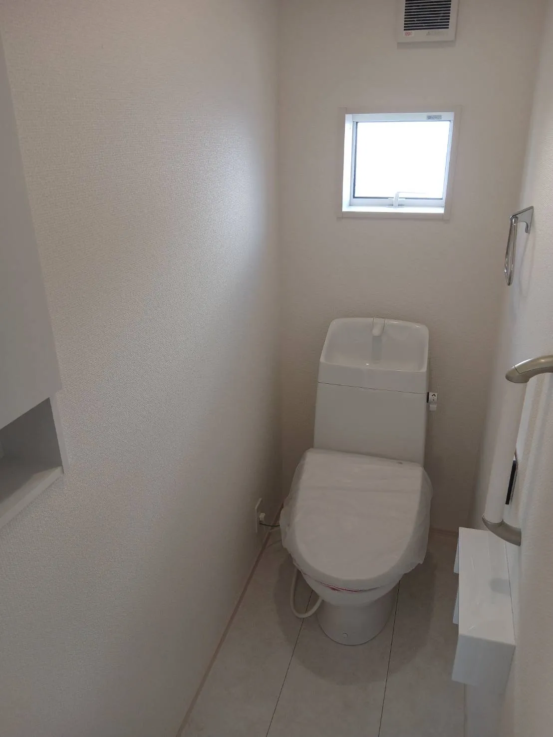 2階トイレ2号棟