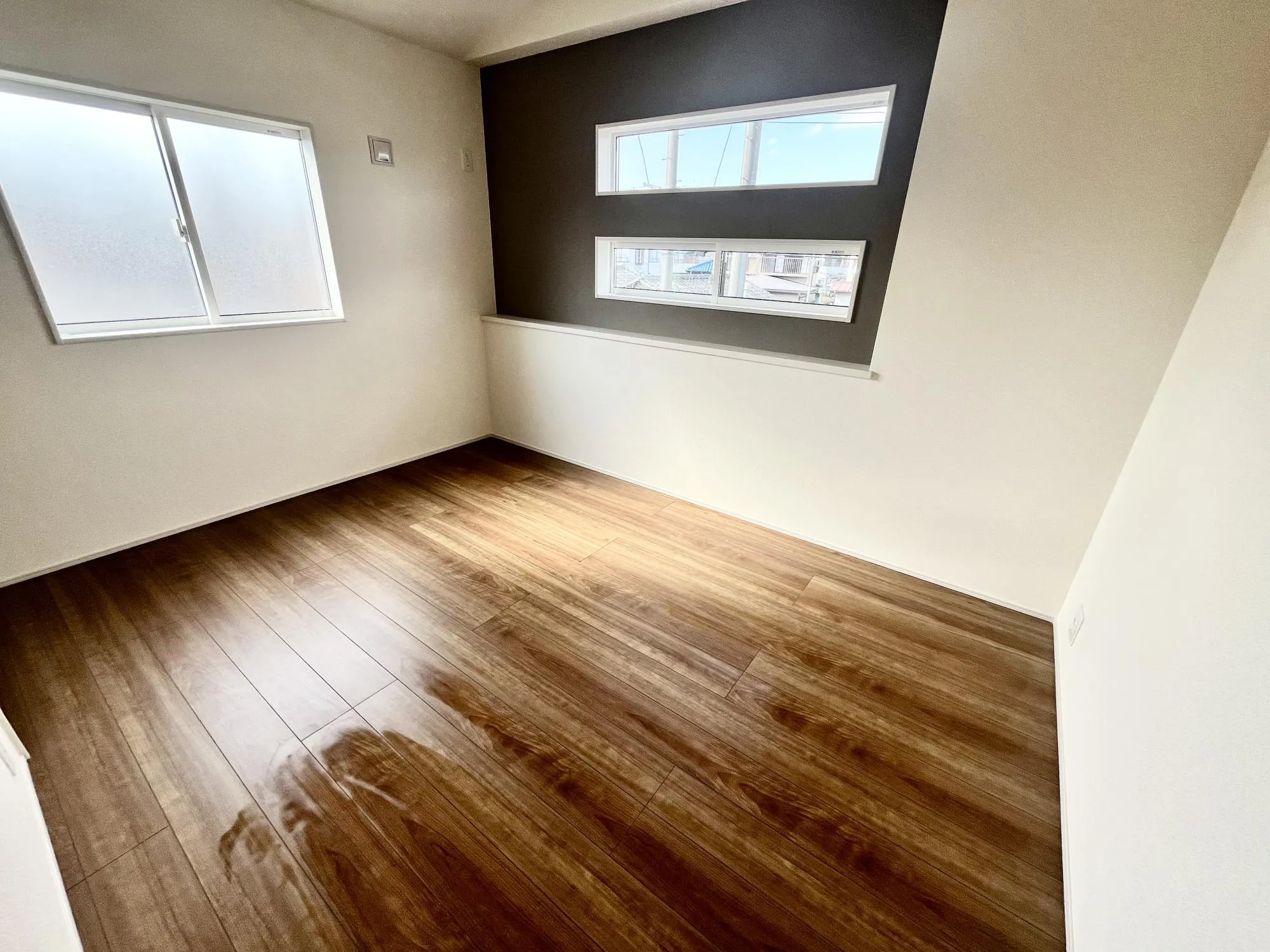 家具のレイアウトがしやすい洋室【1号棟】