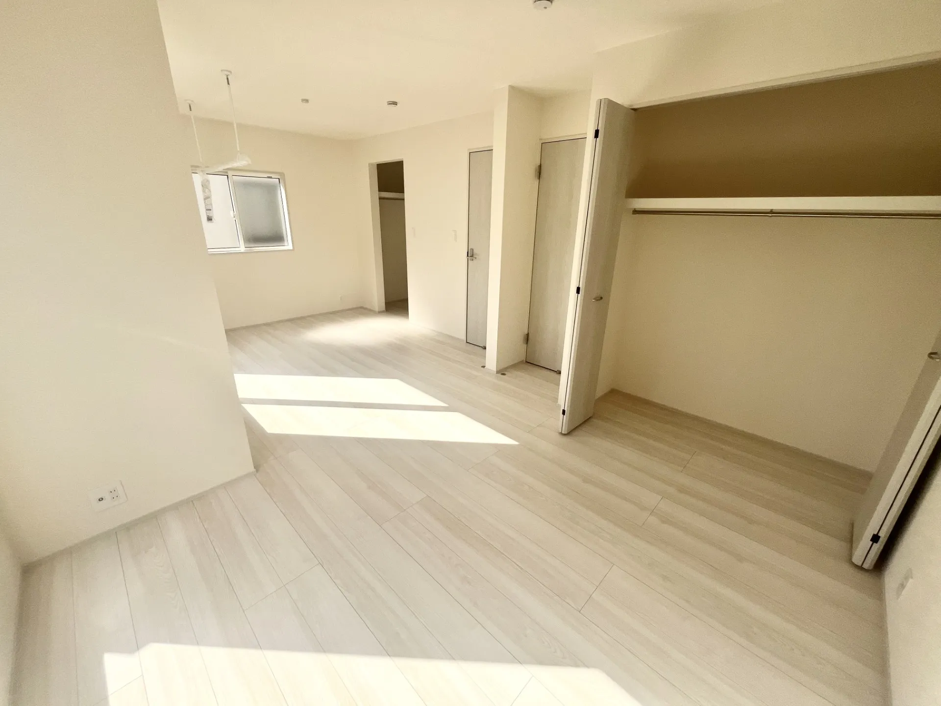 【2号棟】可変型洋室