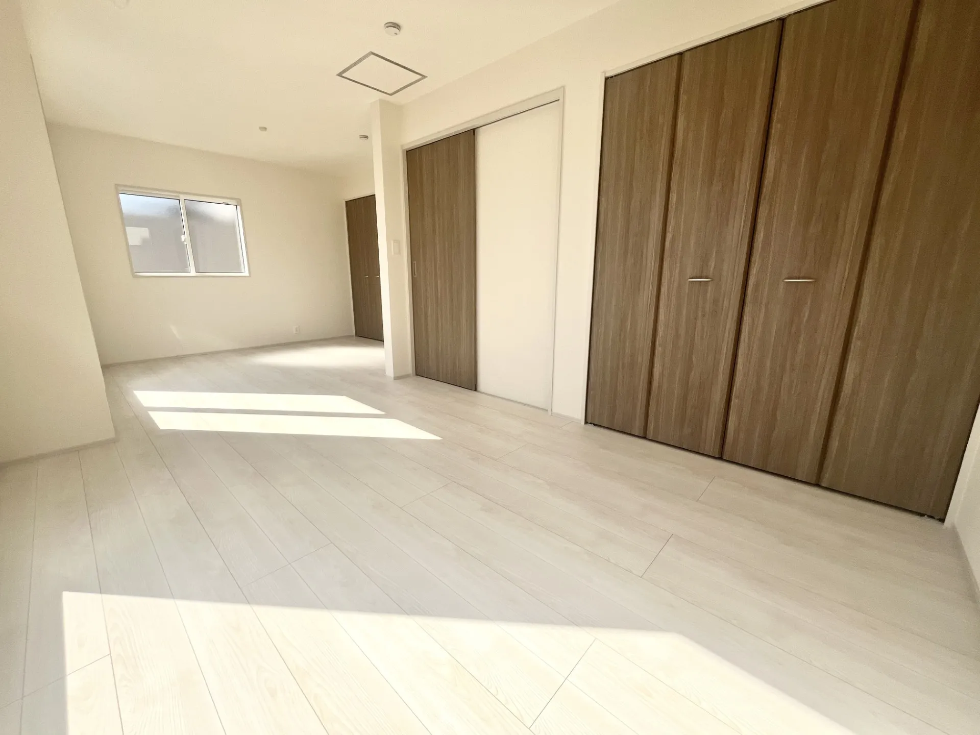 【4号棟】可変型洋室