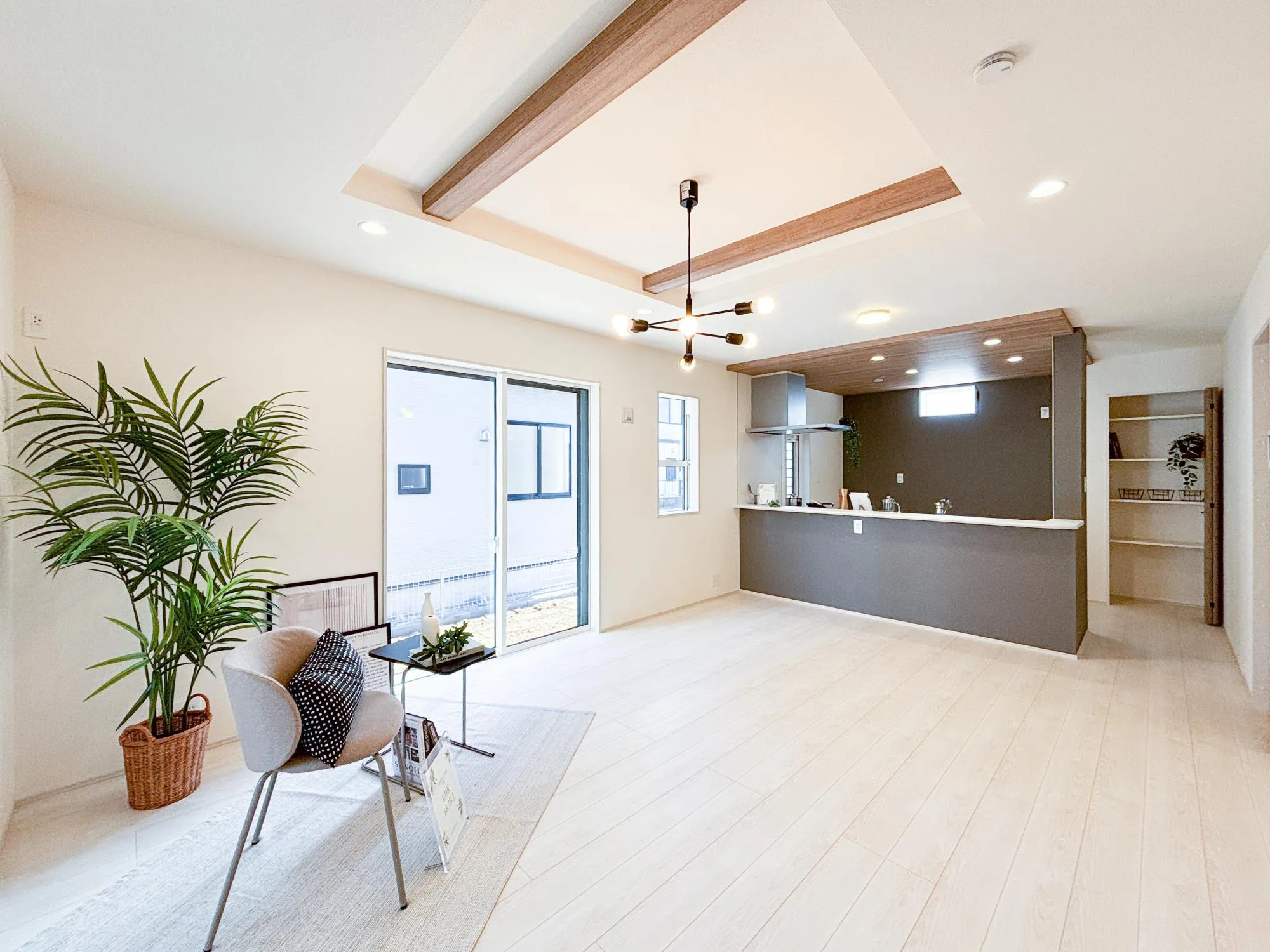 【リビング:1号棟】