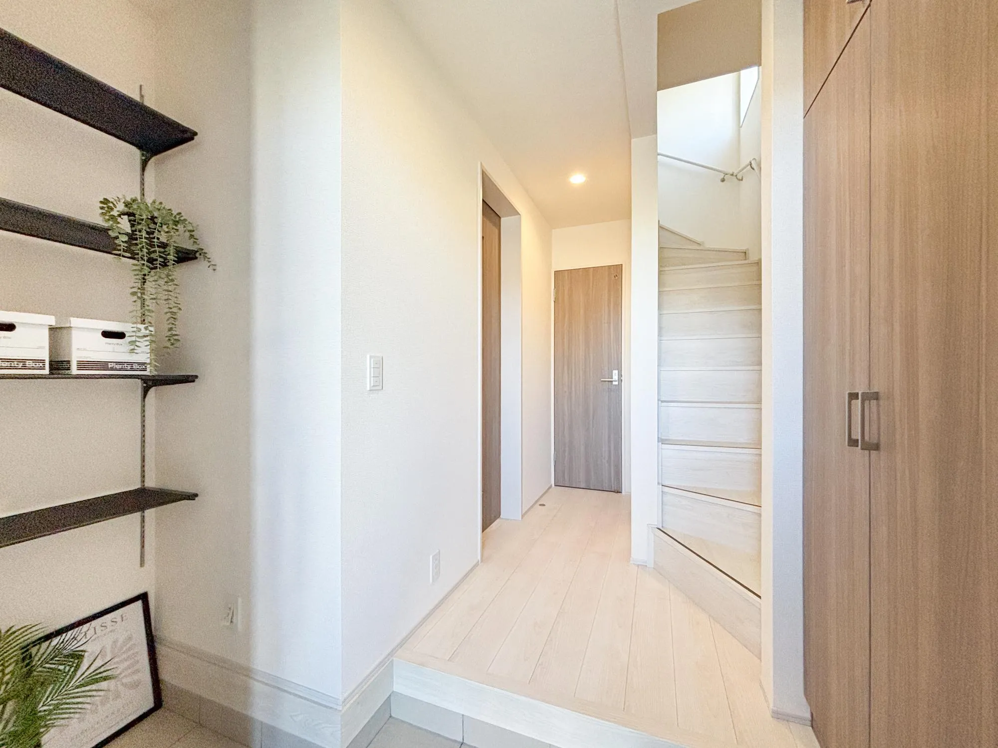 【玄関:1号棟】