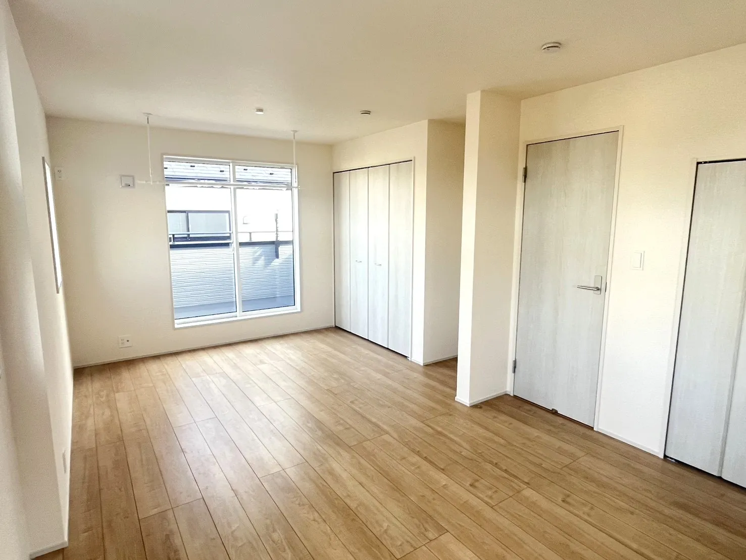 【主寝室:2号棟】