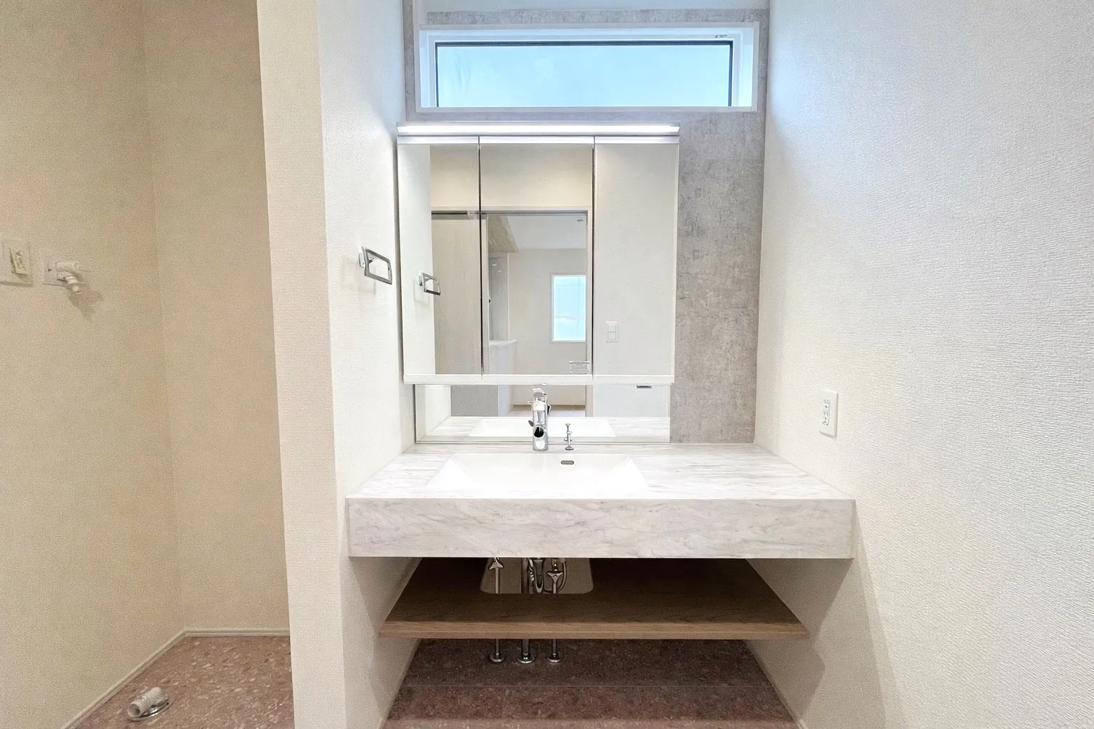 【洗面所:3号棟】