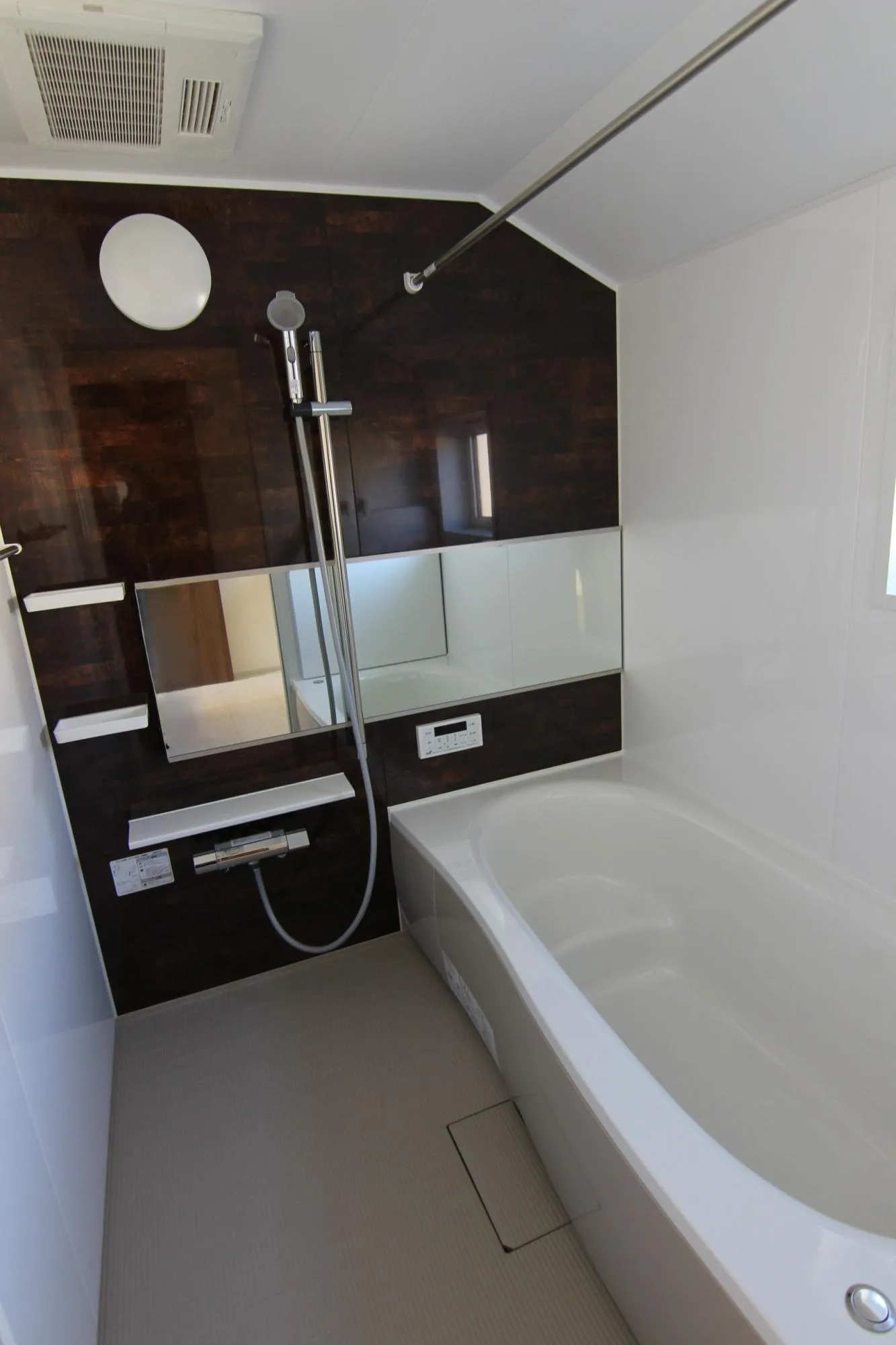 浴室暖房換気乾燥機付き浴室