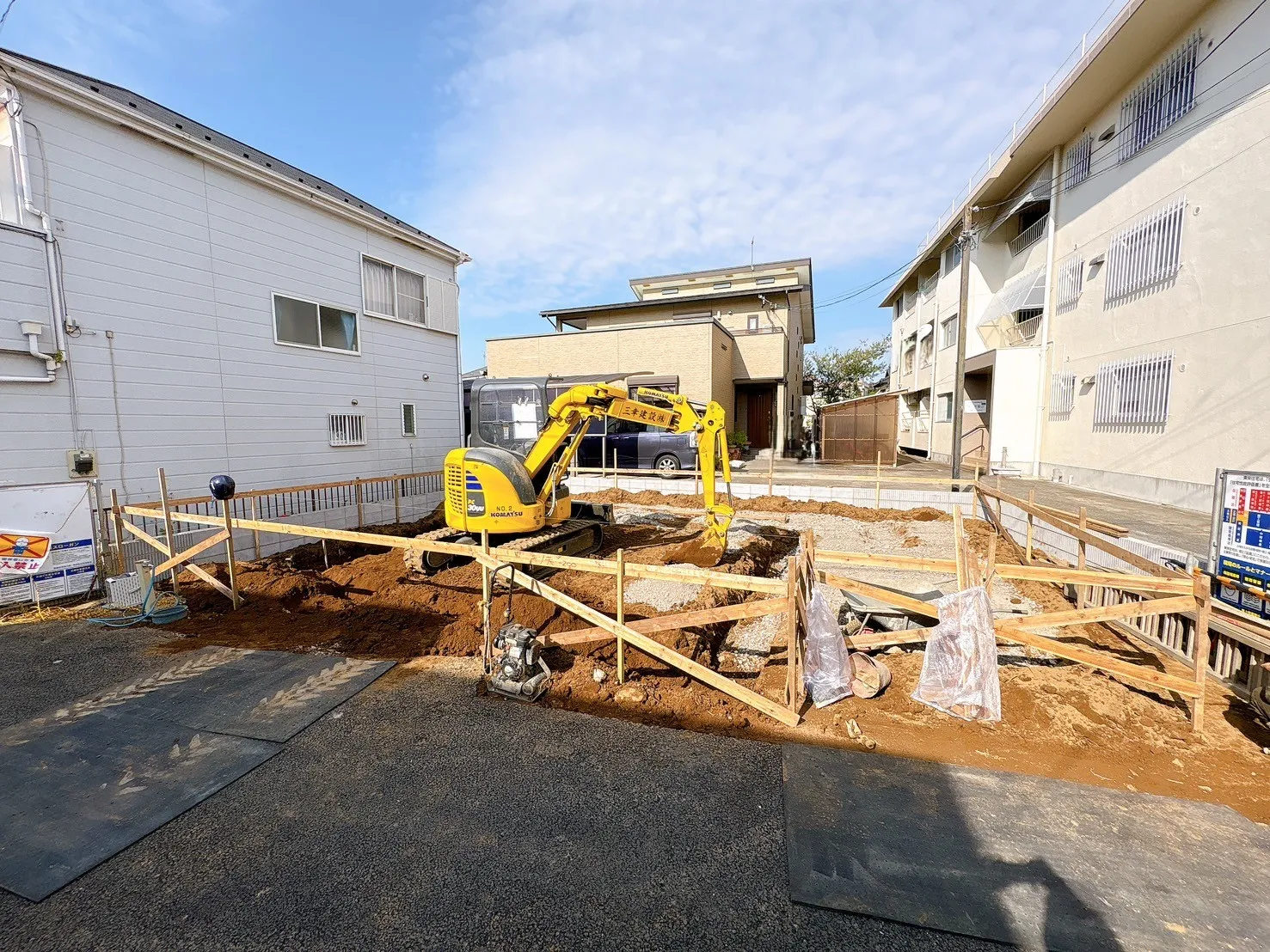 【販売現地】小・中学校徒歩9分圏内♪