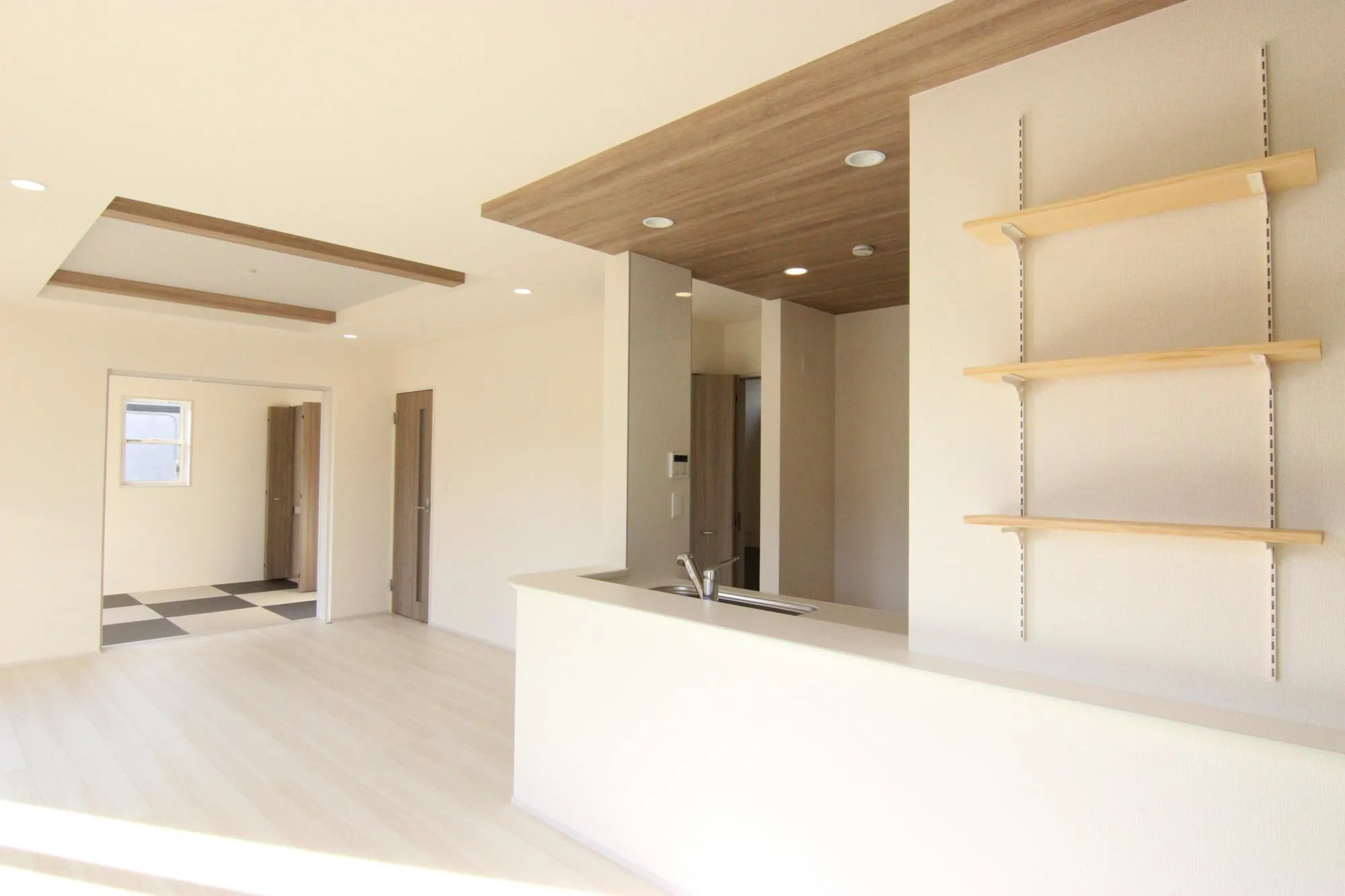 リビング R7.11.23