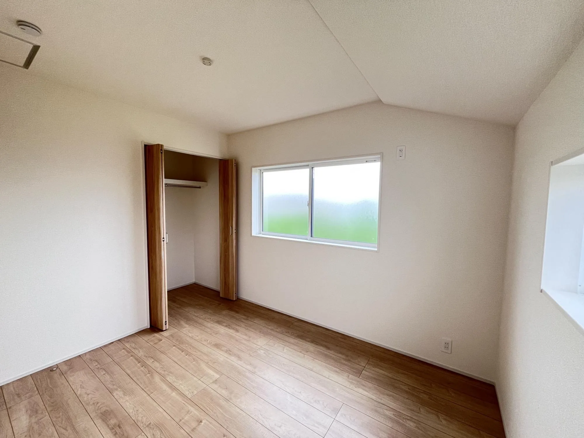 豊富な収納で、モノがあふれないスッキリとした住まい。家族みんなが快適に過ごせる理想の空間です。
