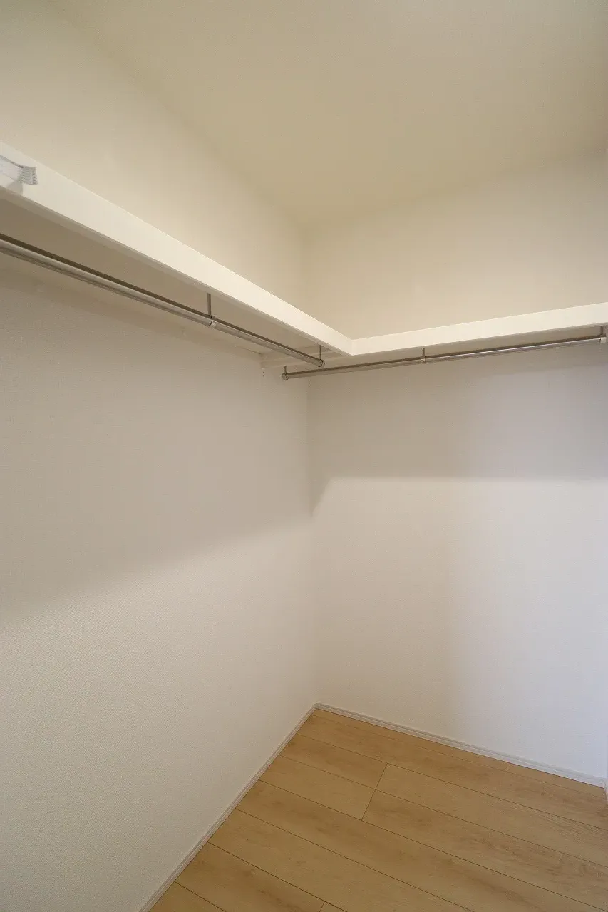 ①号棟　洋室Aウォークインクローゼット