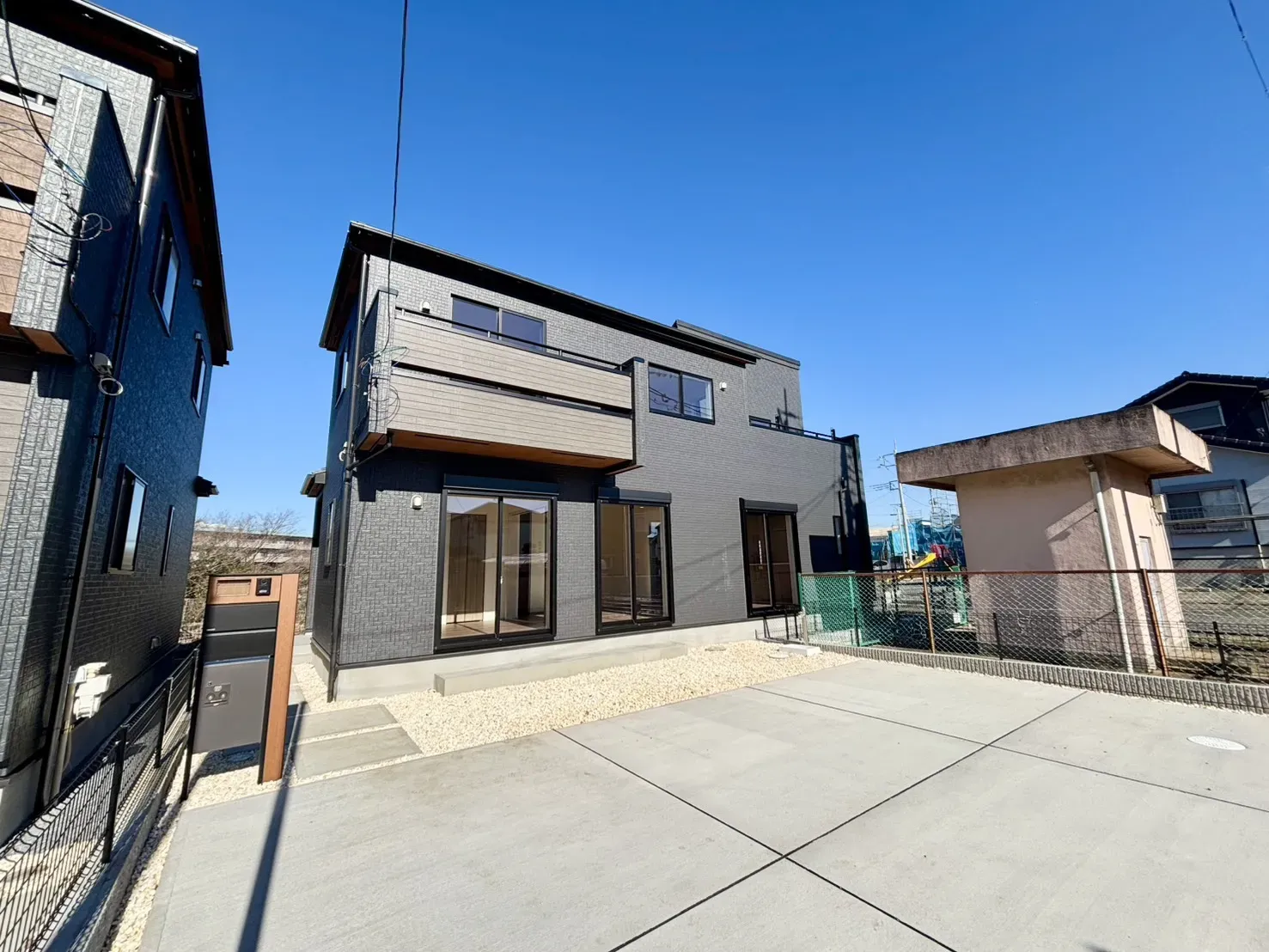 ②号棟外観写真