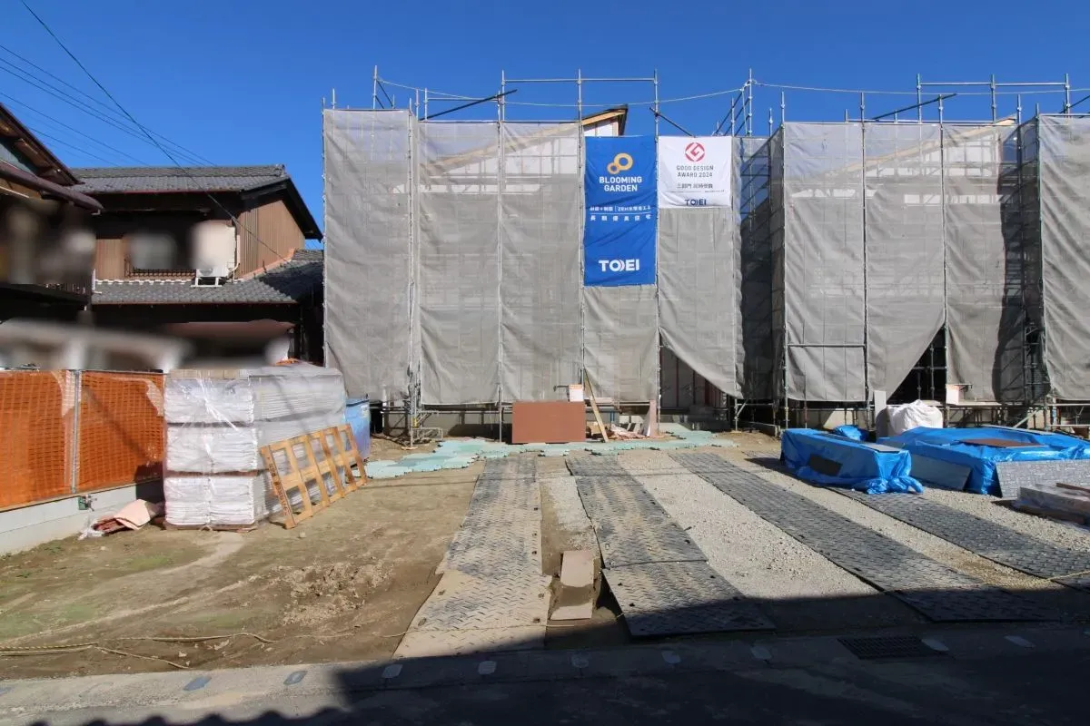 11月16日撮影　上棟後(1号棟)