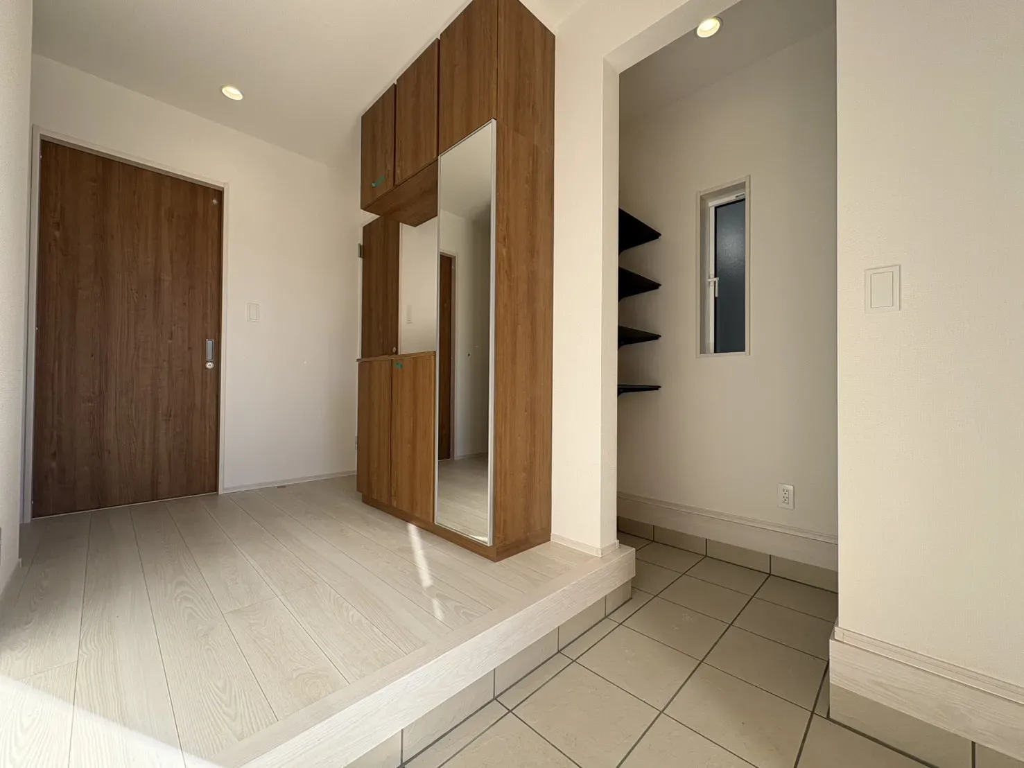 玄関　1月11日撮影