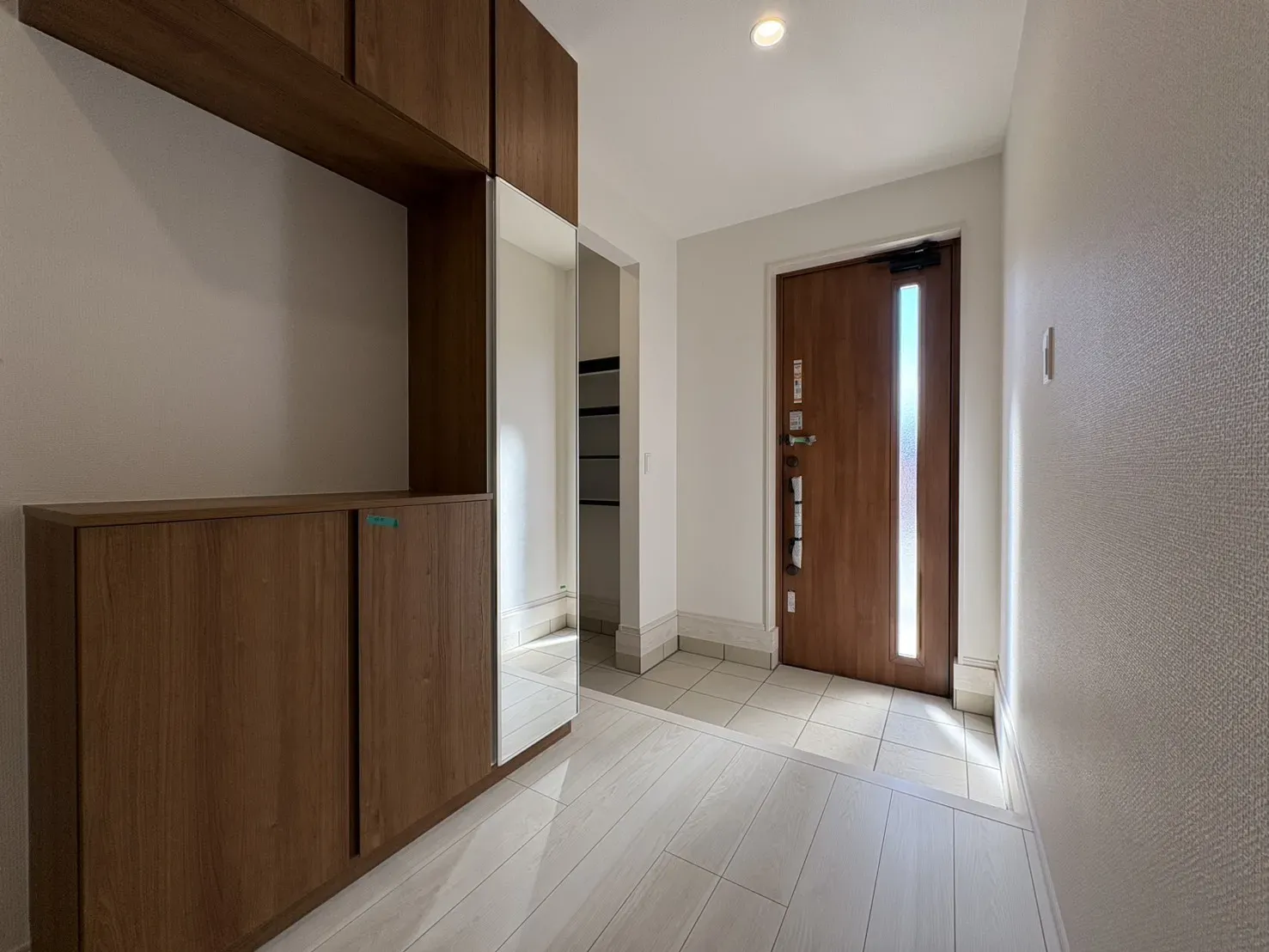 玄関　1月11日撮影