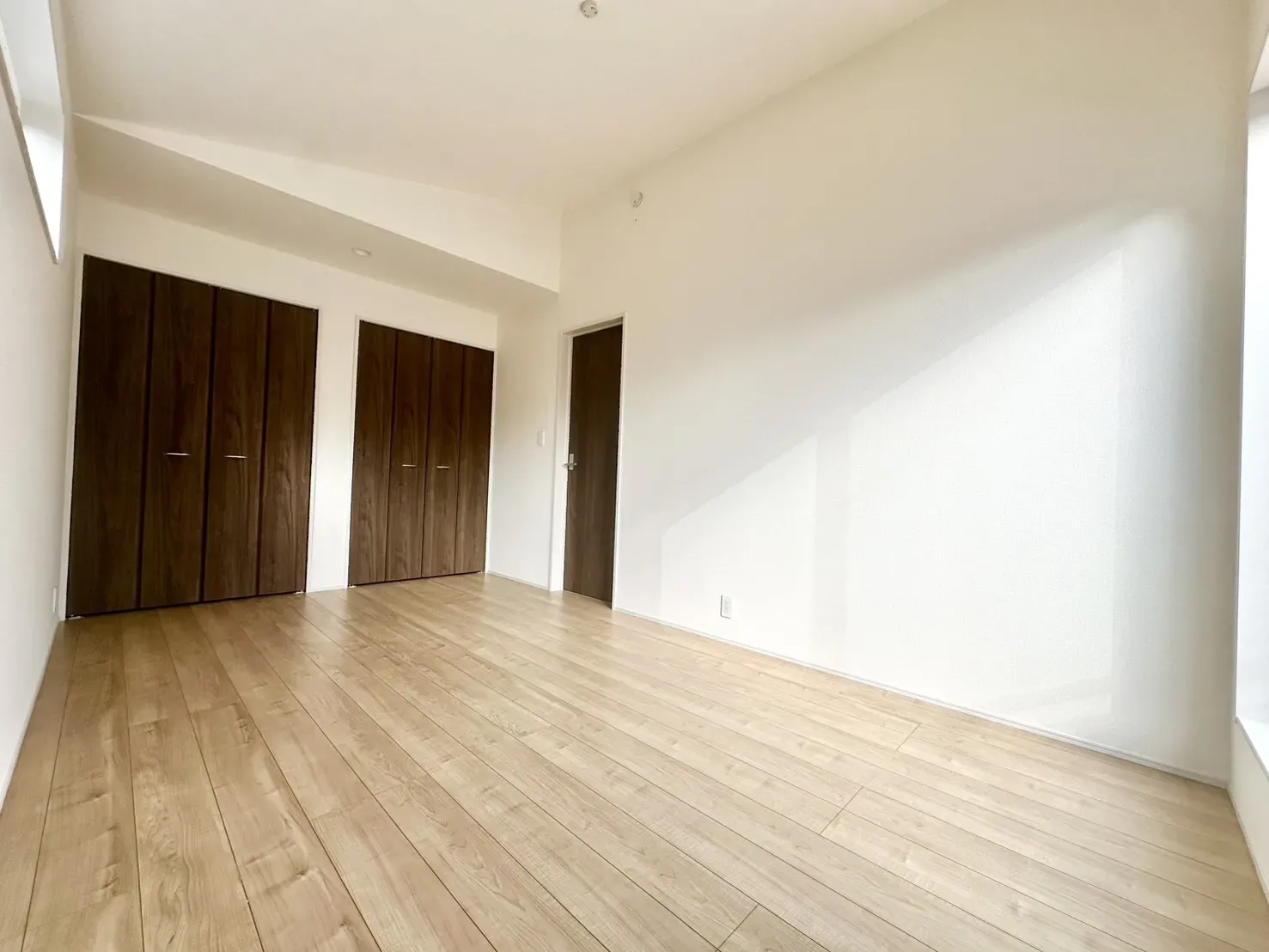 1号棟:2階 居室(11/22)