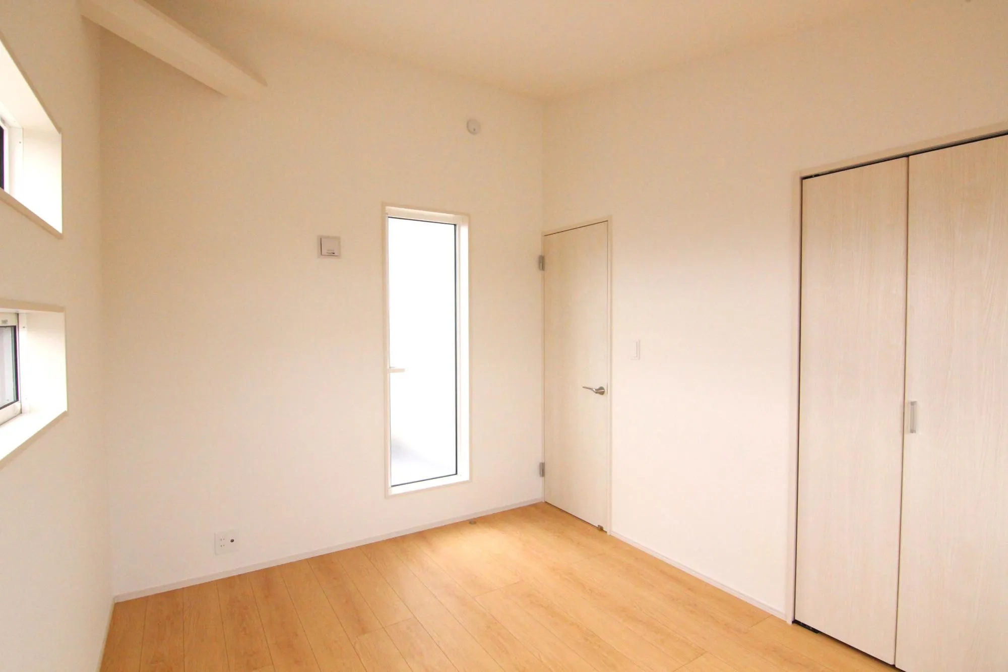 【洋室①】【1号棟】