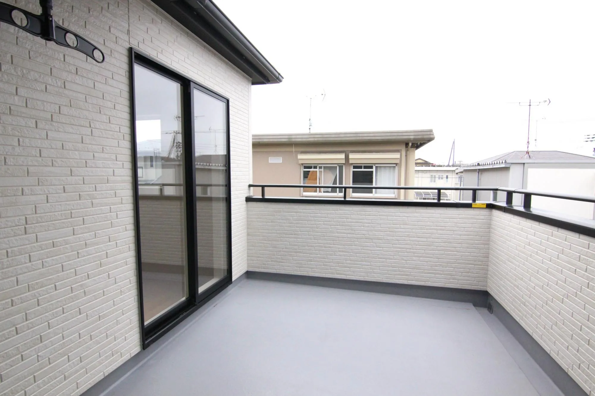 【インナーバルコニー】【1号棟】