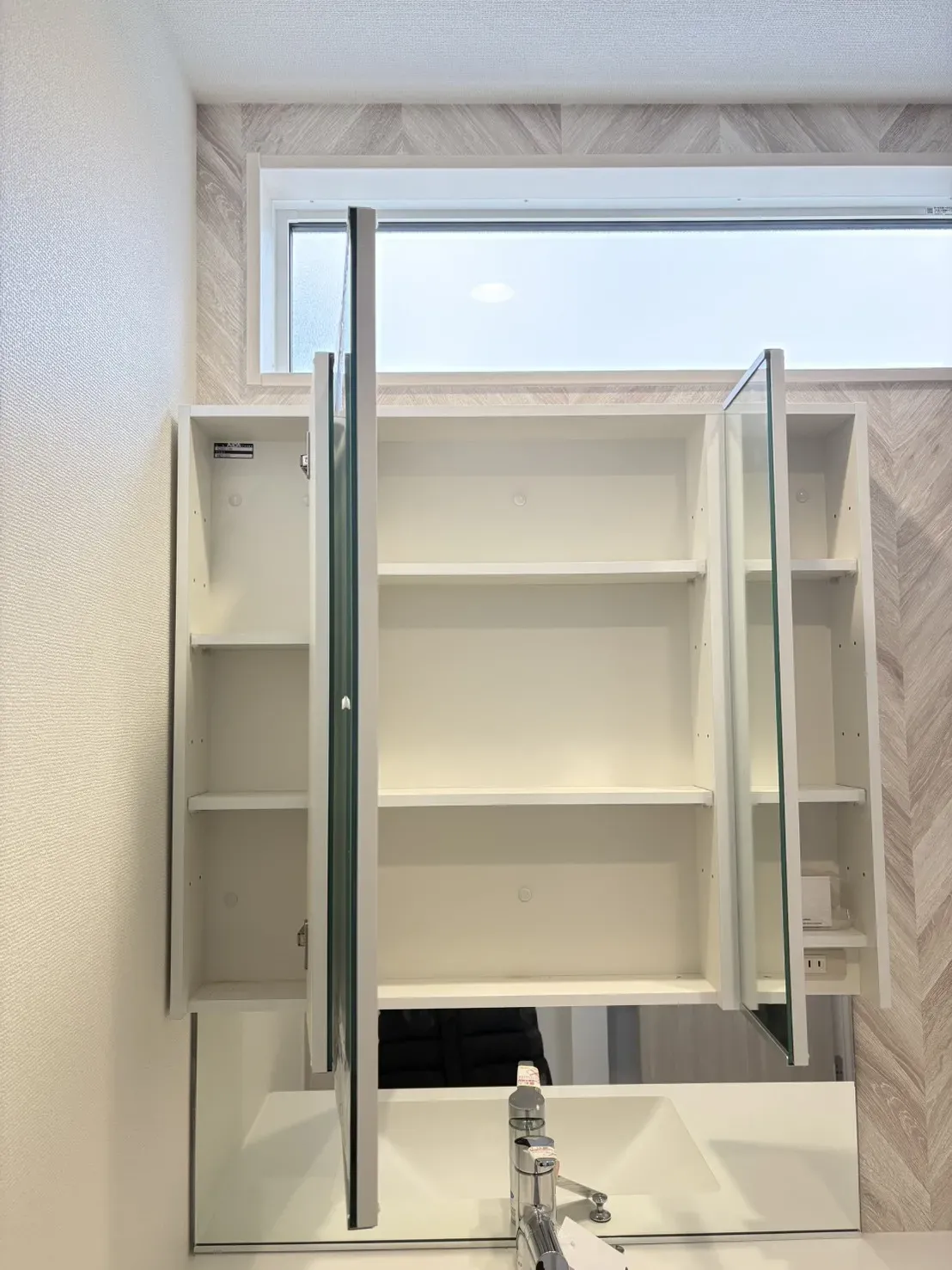 【洗面台内側】【2号棟】