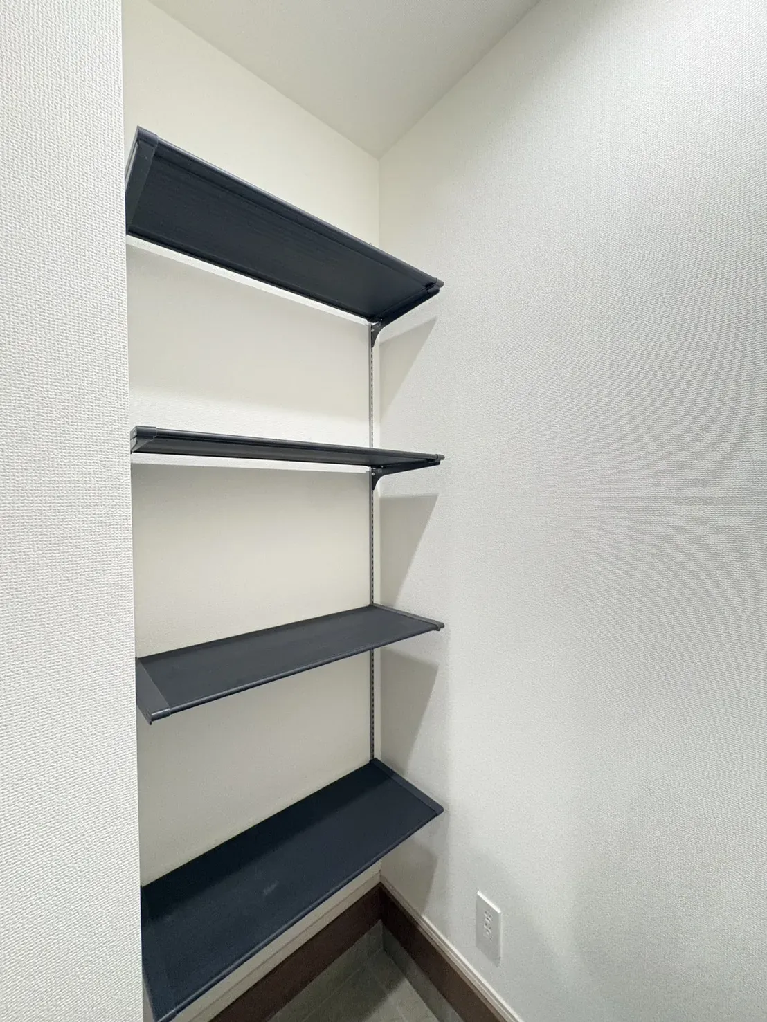 【土間収納(可動棚)】【2号棟】