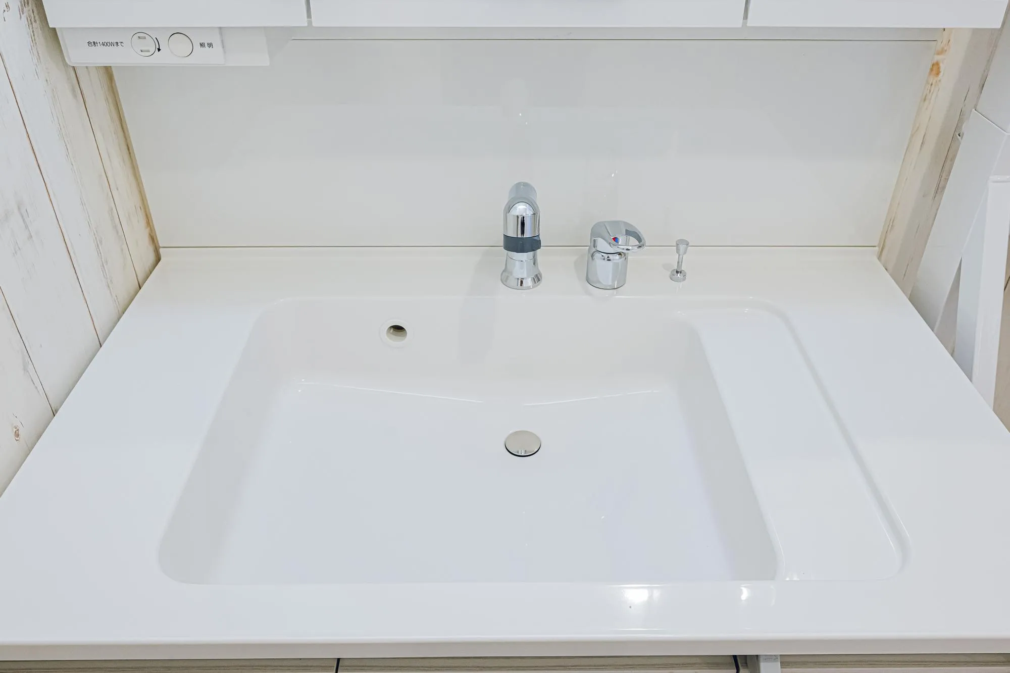 2号棟:2階洗面室