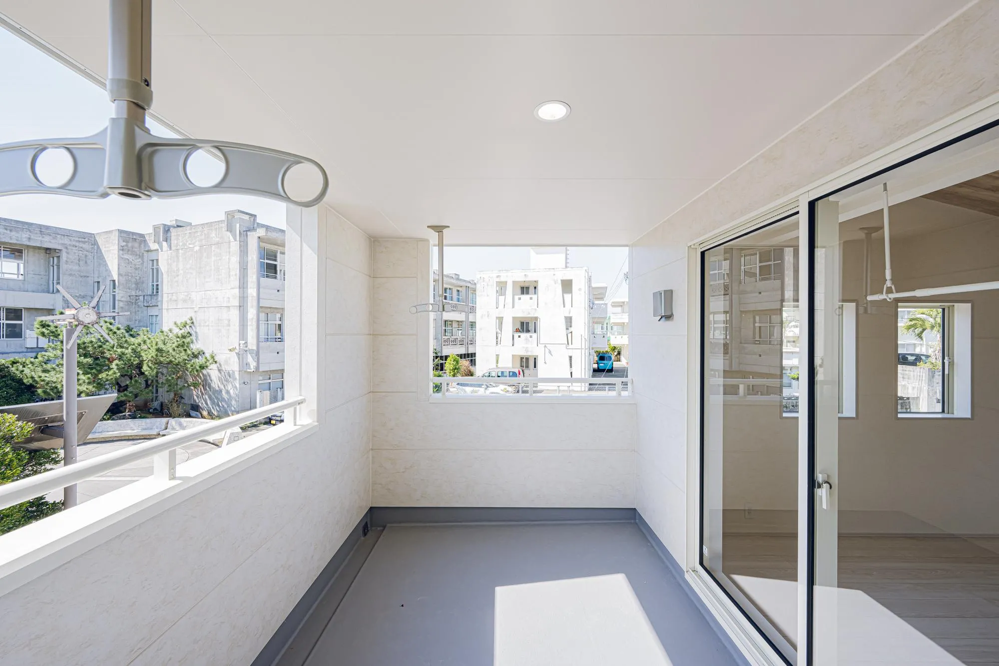 2号棟:インナーバルコニー