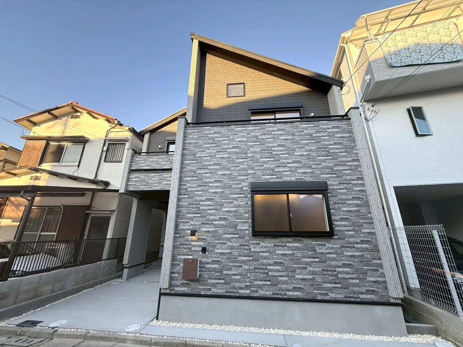 【外観 | 1号棟】