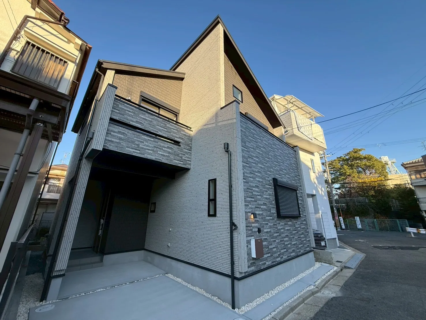 【外観 | 1号棟】