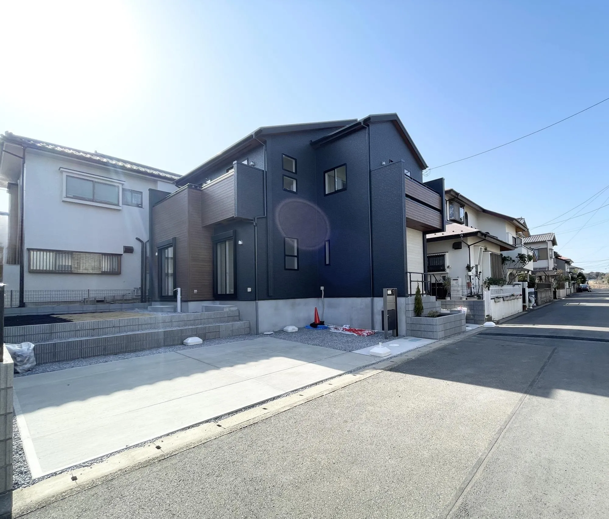 【外観写真】太陽光パネル標準装備◎。環境にやさしくエコな暮らしが叶います!是非、お気軽にお問い合わせください。