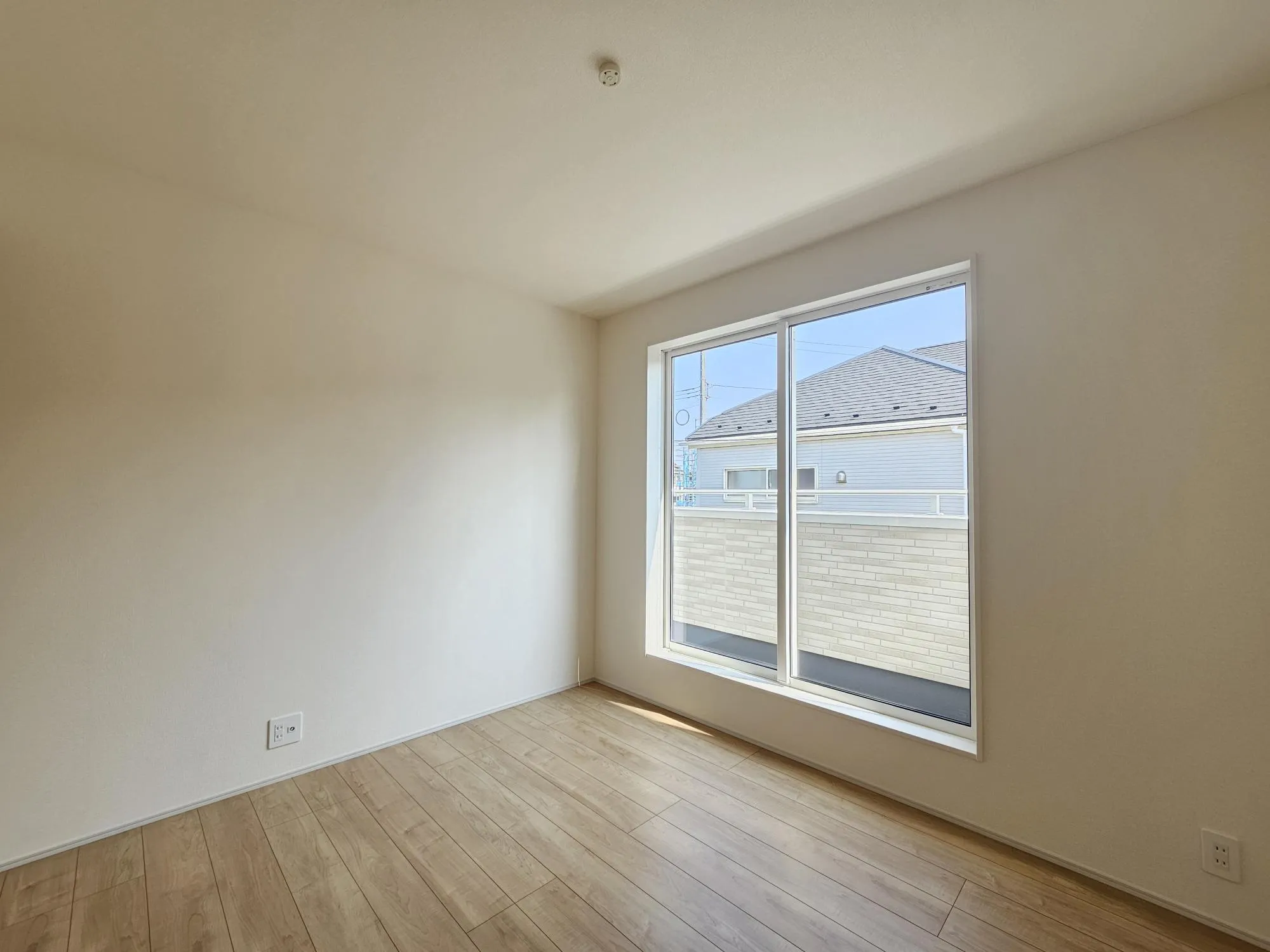 1号棟　洋室①(5.25帖)