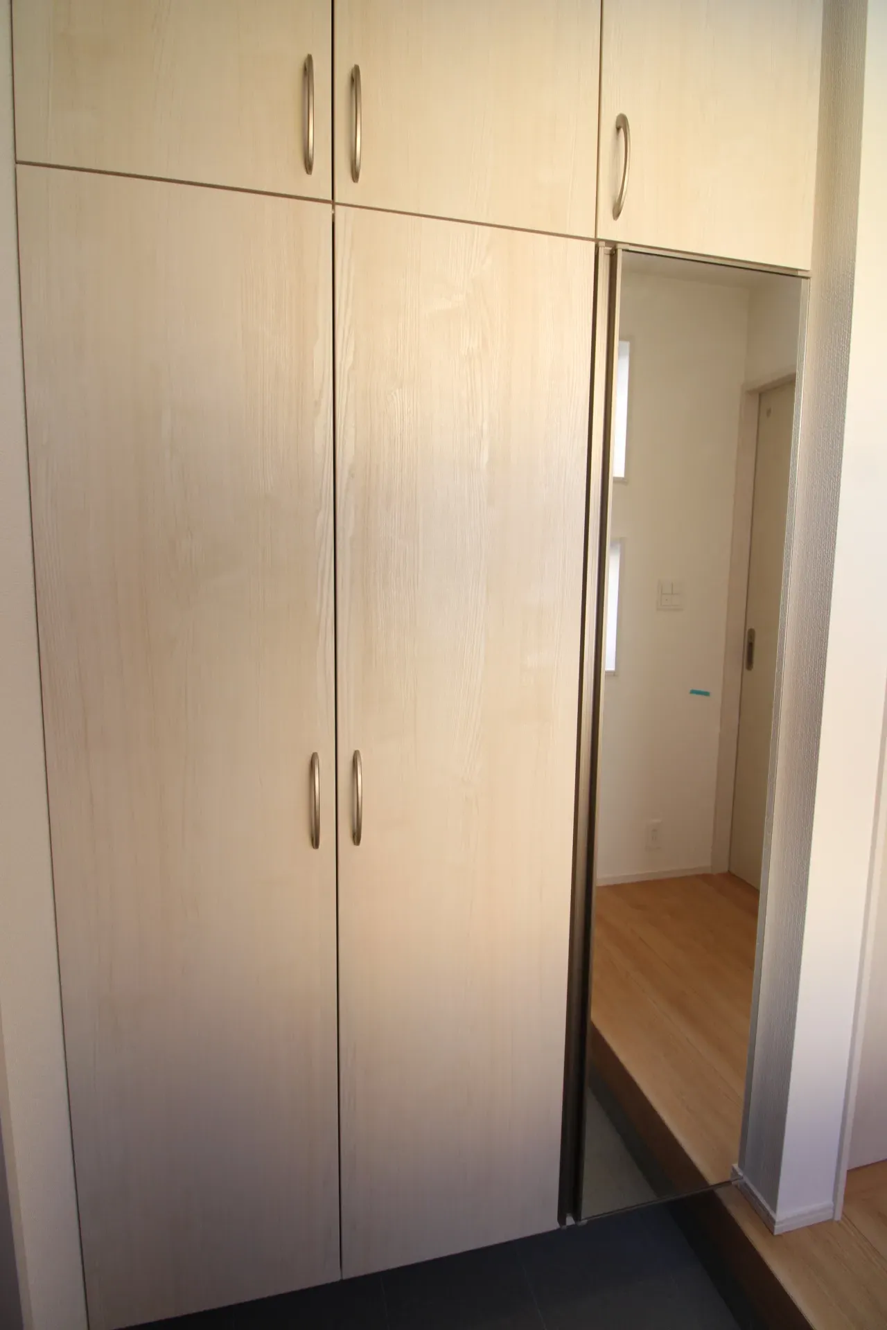 シューズボックス