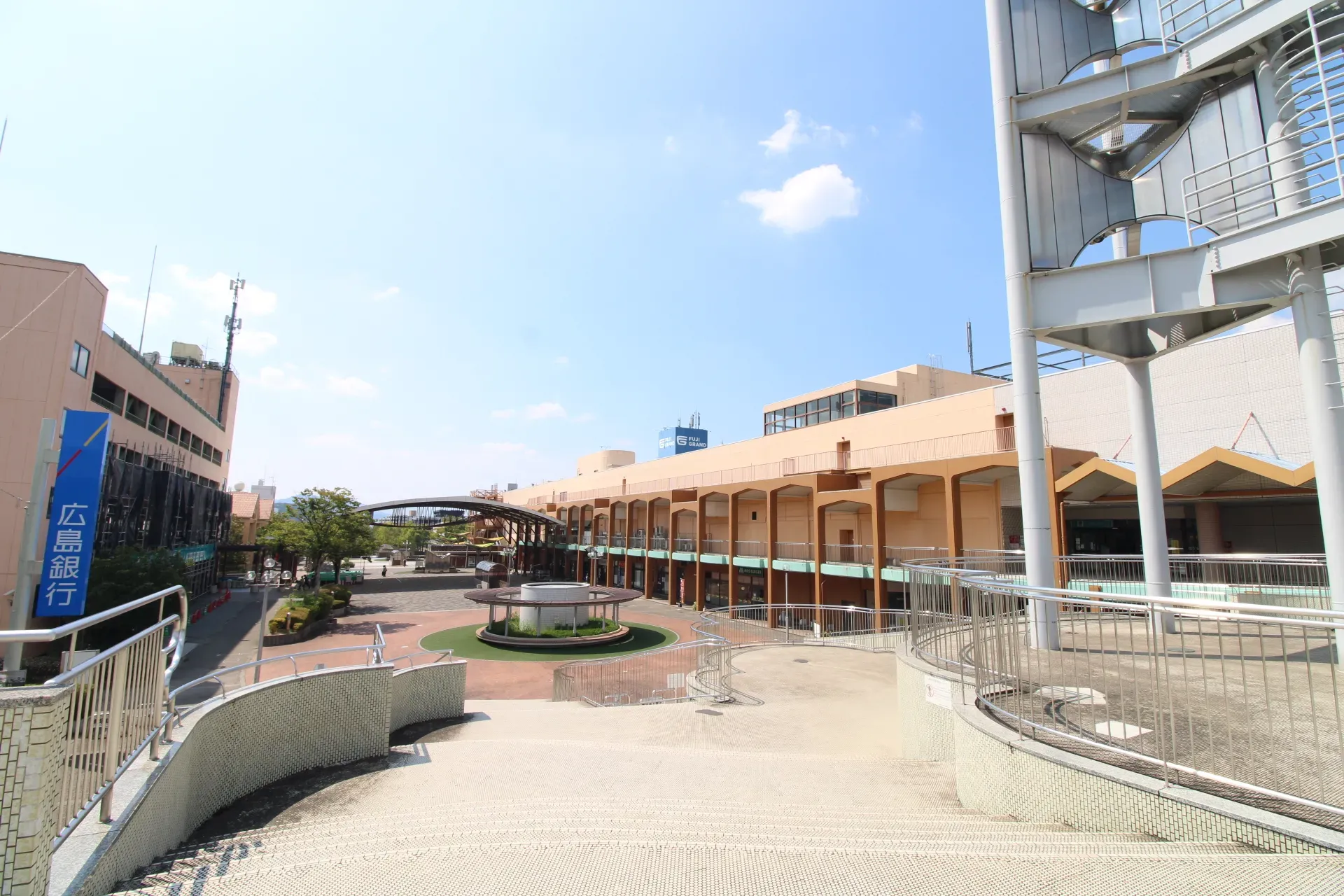 フジグラン高陽