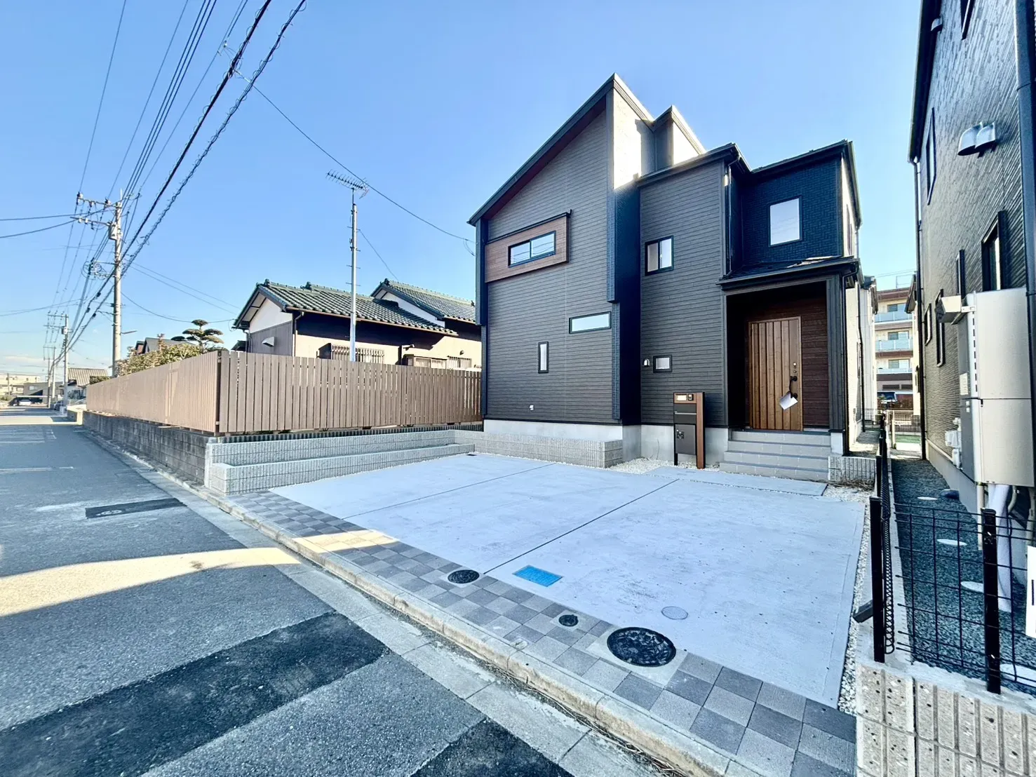 ②号棟外観写真