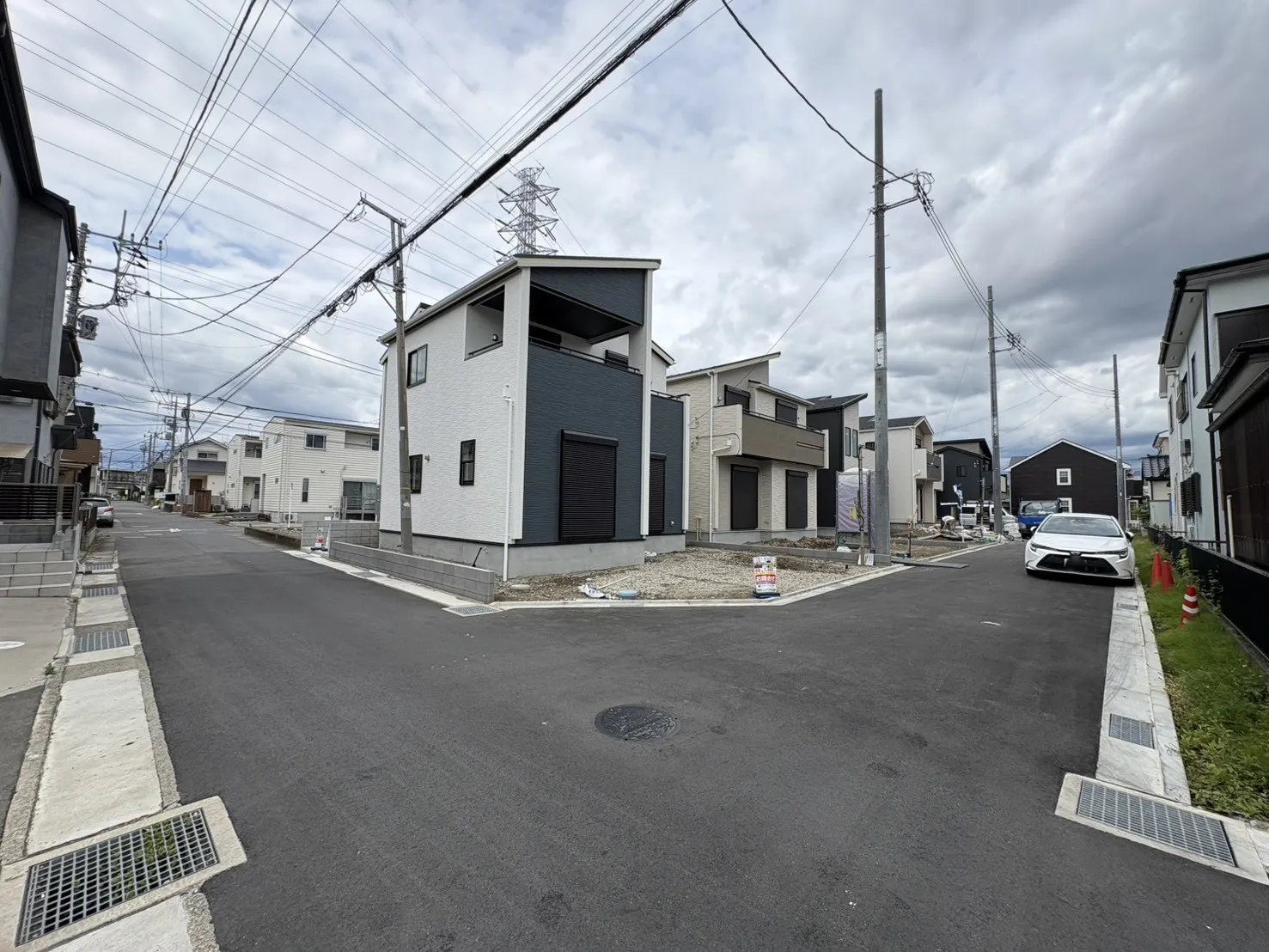 販売現地