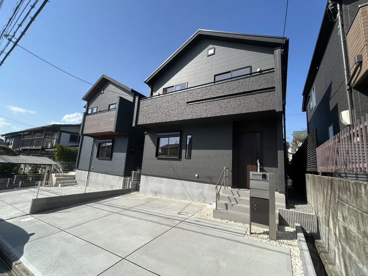 【左①号棟右②号棟販売現地】2026.4.11撮影